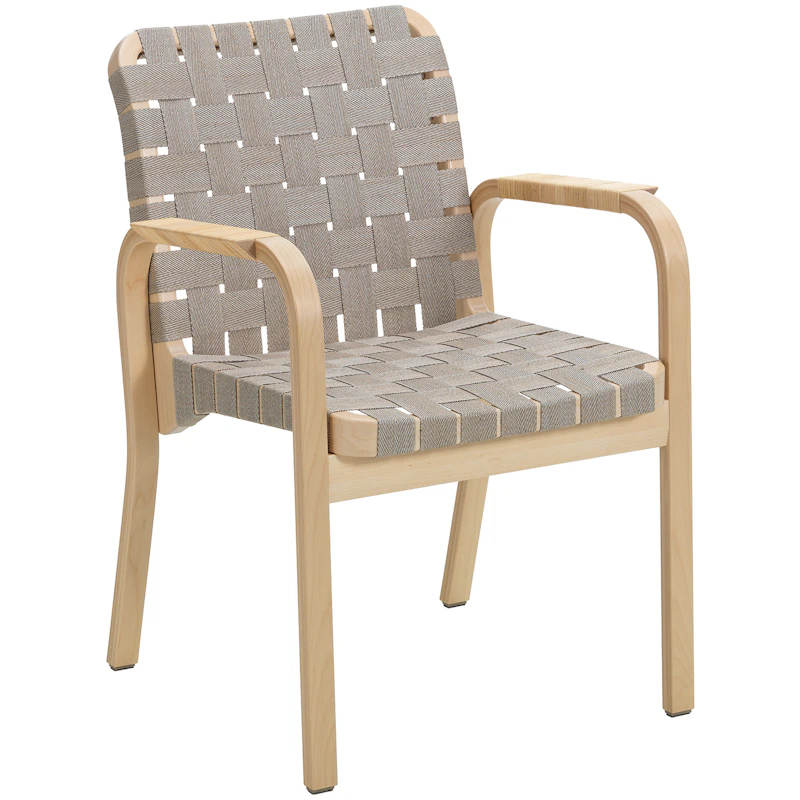 Armchair 45 Karmstol Svartlackerad yta, Klädsel i linne, Clear Lacquered Björk / Naturligt Vävband