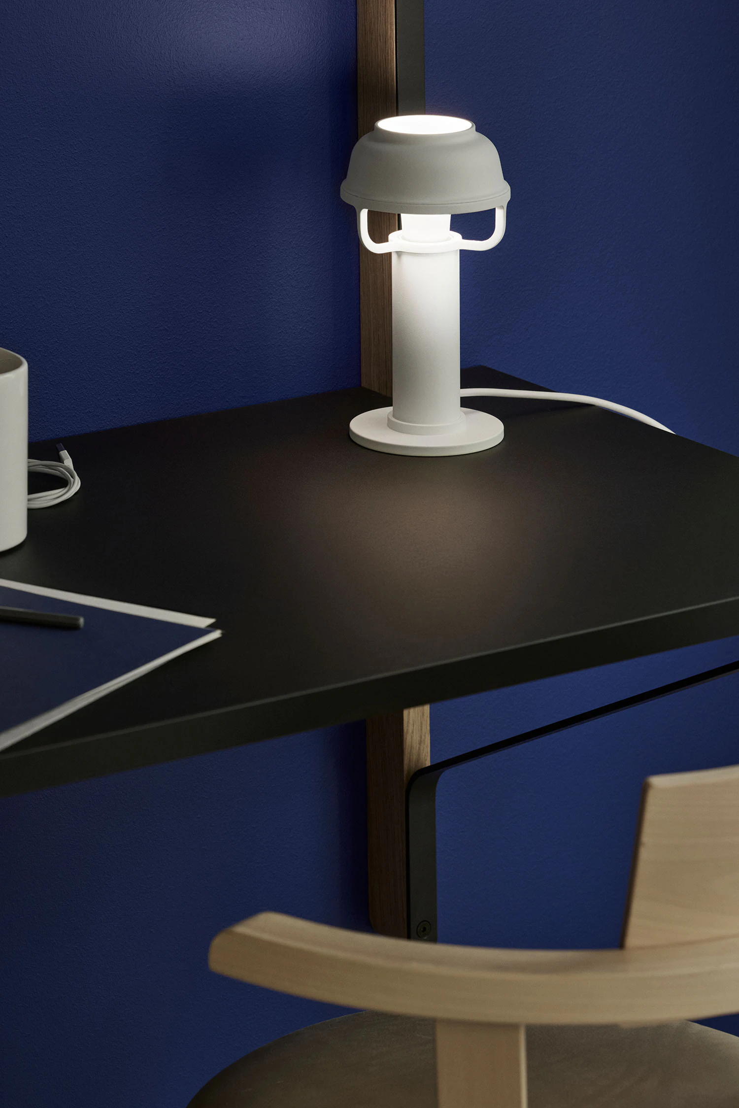 Artek Kori Bordslampa, vit från Artek, bild 2