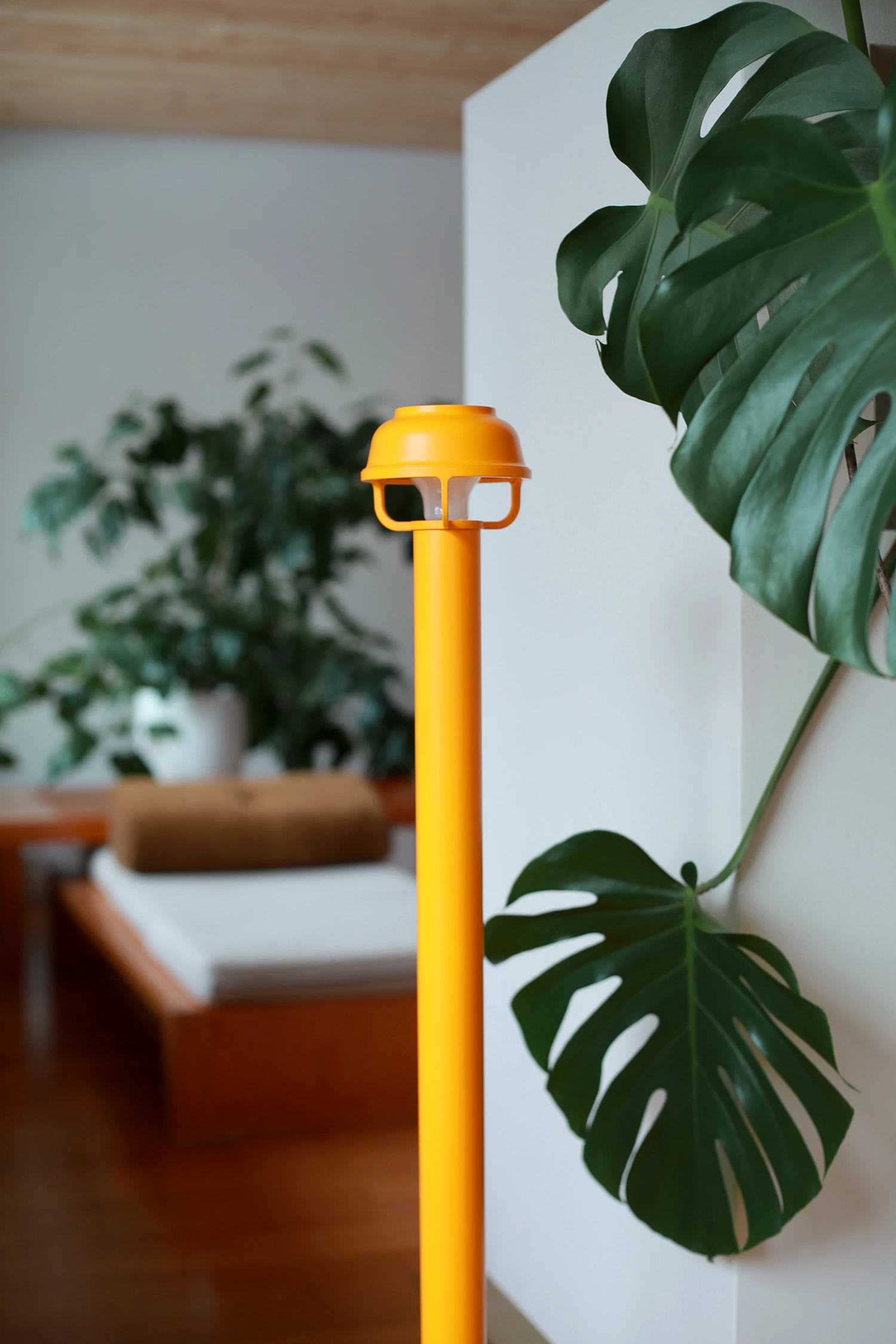 Artek Kori Golvlampa, orange från Artek, bild 5