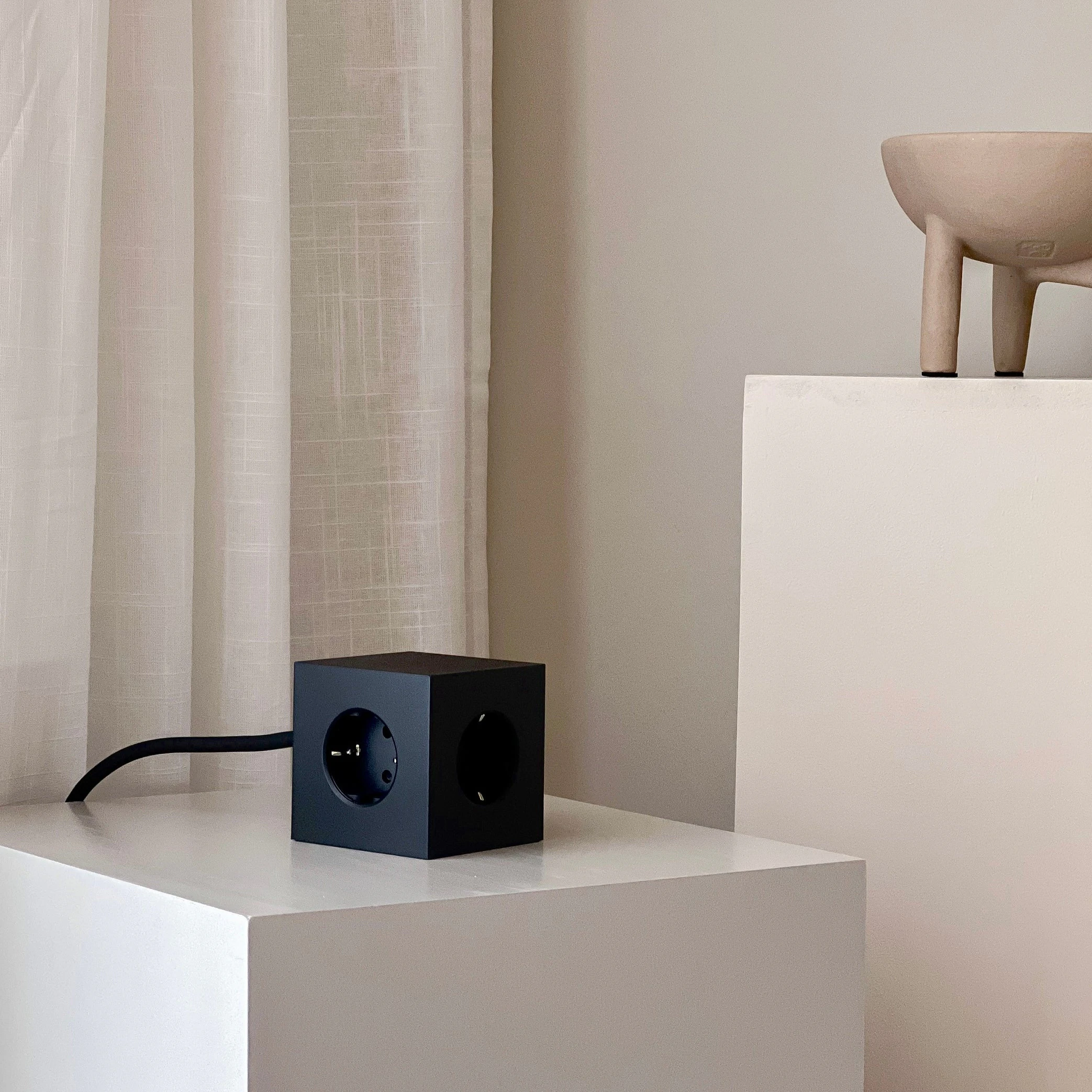 Avolt Square 1 Grenuttag Med Usb-c / Magnet 3 m, stockholm black från Avolt, bild 5