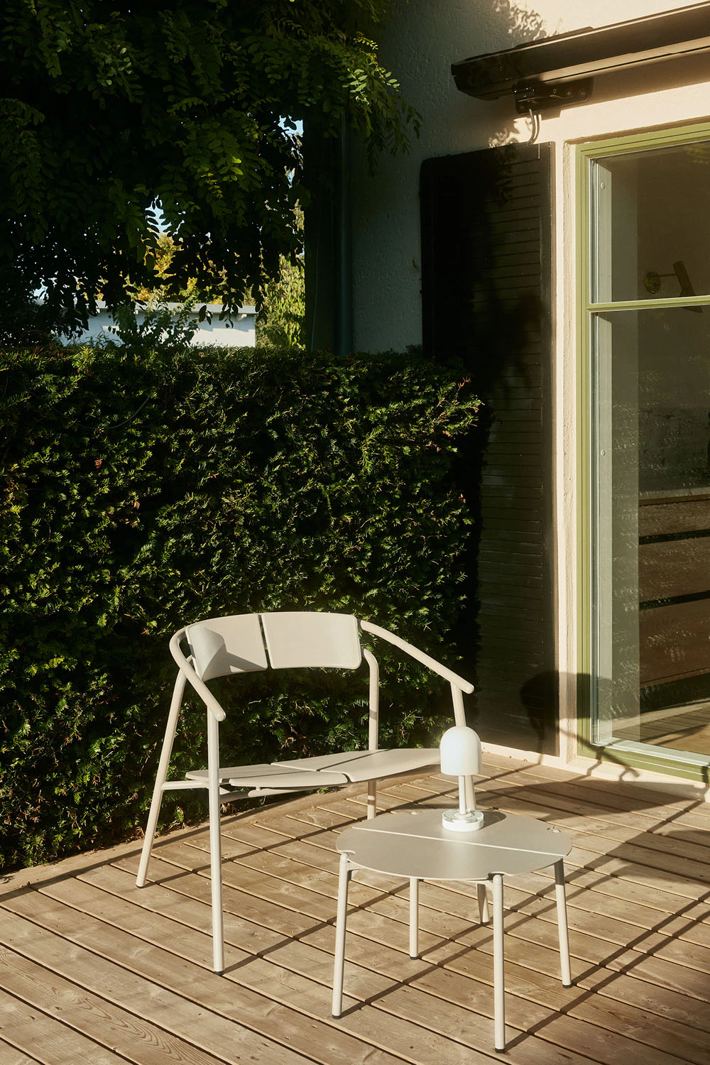 Aytm Novo Lounge Chair, taupe från AYTM, bild 4