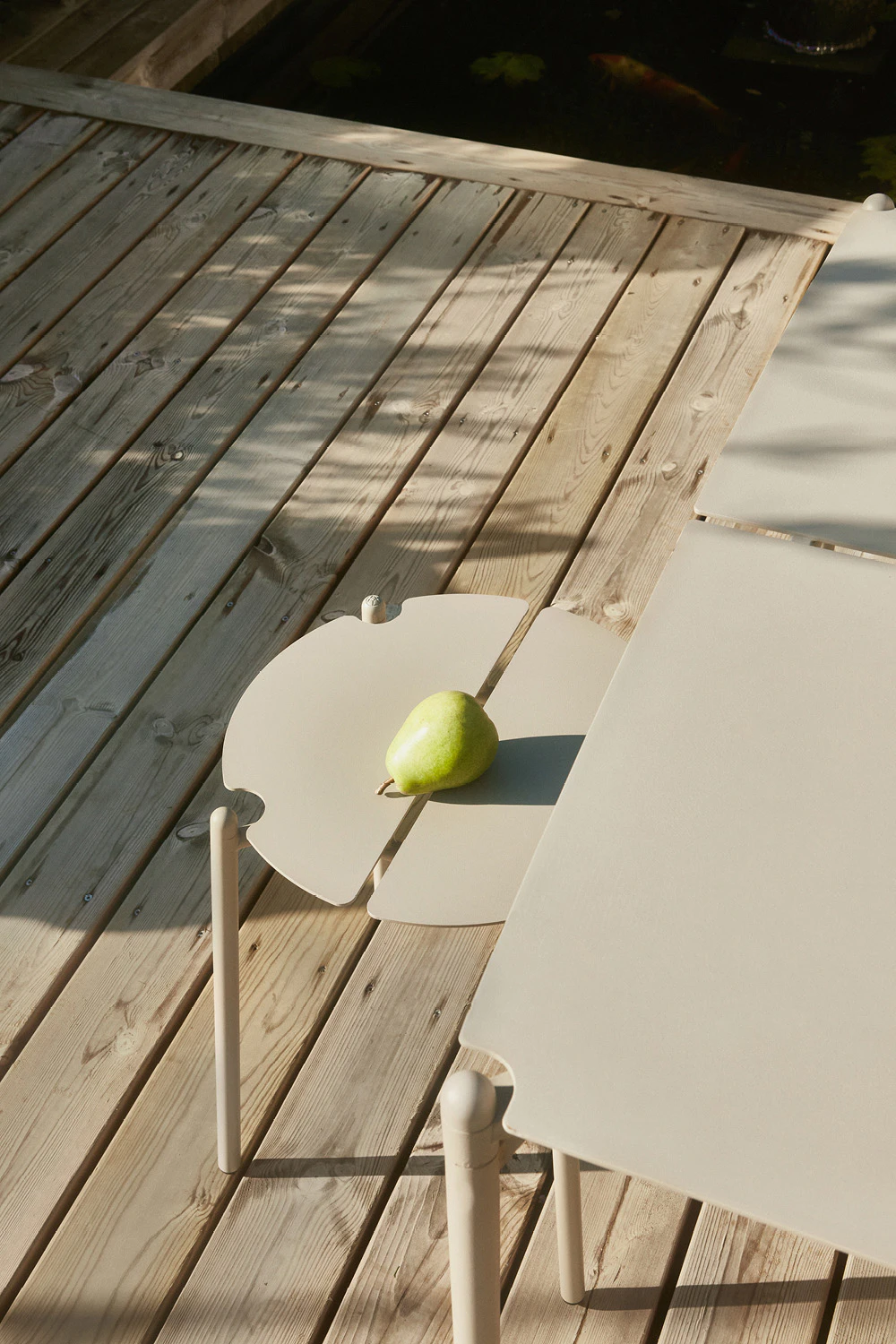 Aytm Novo Table, taupe från AYTM, bild 2