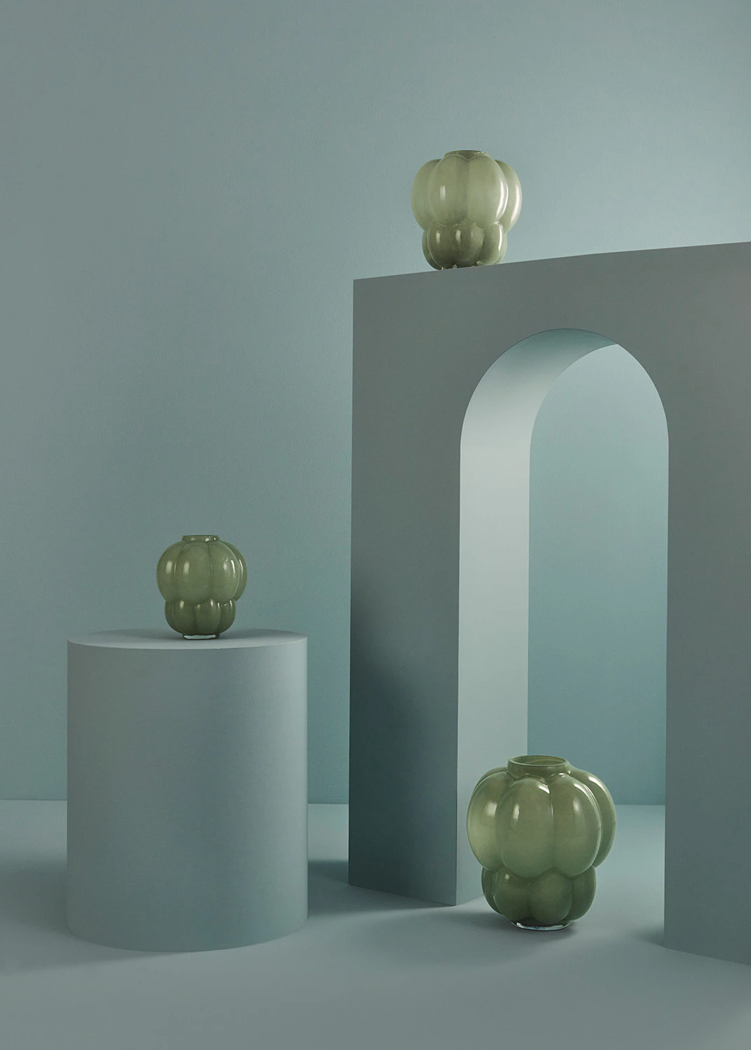 Aytm Uva s Vase Vas 35 Cm, pastellgrön från AYTM, bild 2