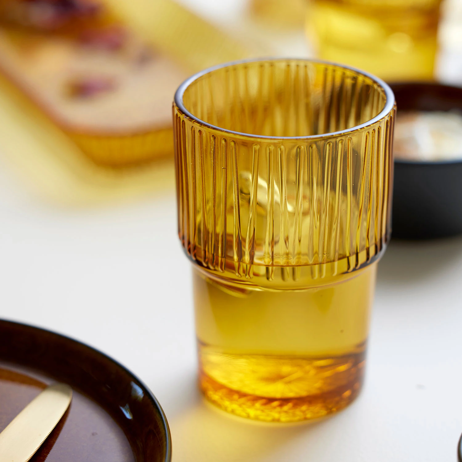 Bitz Kusintha 4-pack 38 Cl Amber, bärnsten från Bitz, bild 3