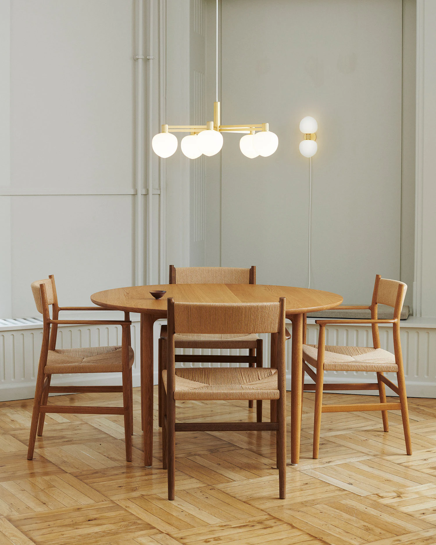 Brdr. Krüger Arv Karmstol Med Vävd Sits / Rygg, rökt ek från Brdr. Krüger, bild 4