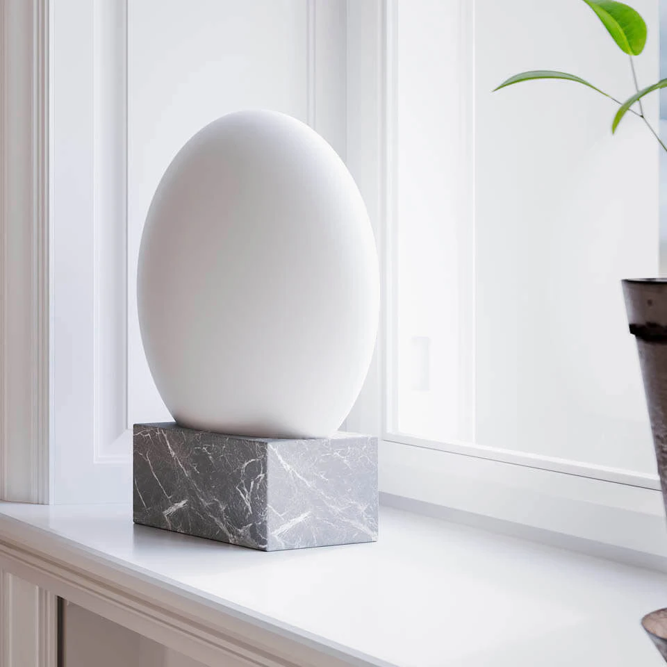 By Rydéns Glori Bordslampa, mattvit från By Rydéns, bild 3