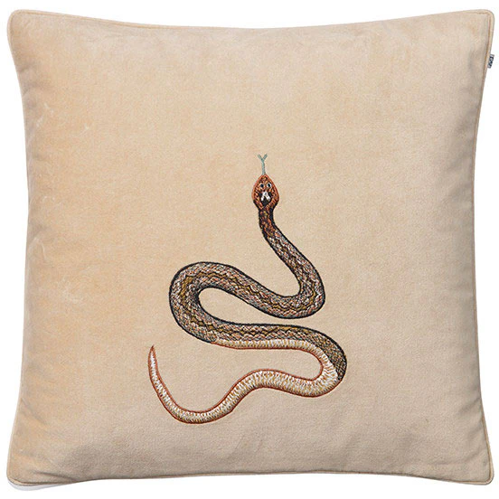 Chhatwal & Jonsson Embroidered Cobra Kuddfodral 50x50 Cm - Prydnadskuddar & Fodral Sammet Beige