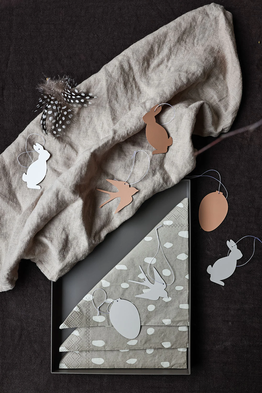 Cooee Design Easter Deco Bird, cafe au lait från Cooee Design, bild 2