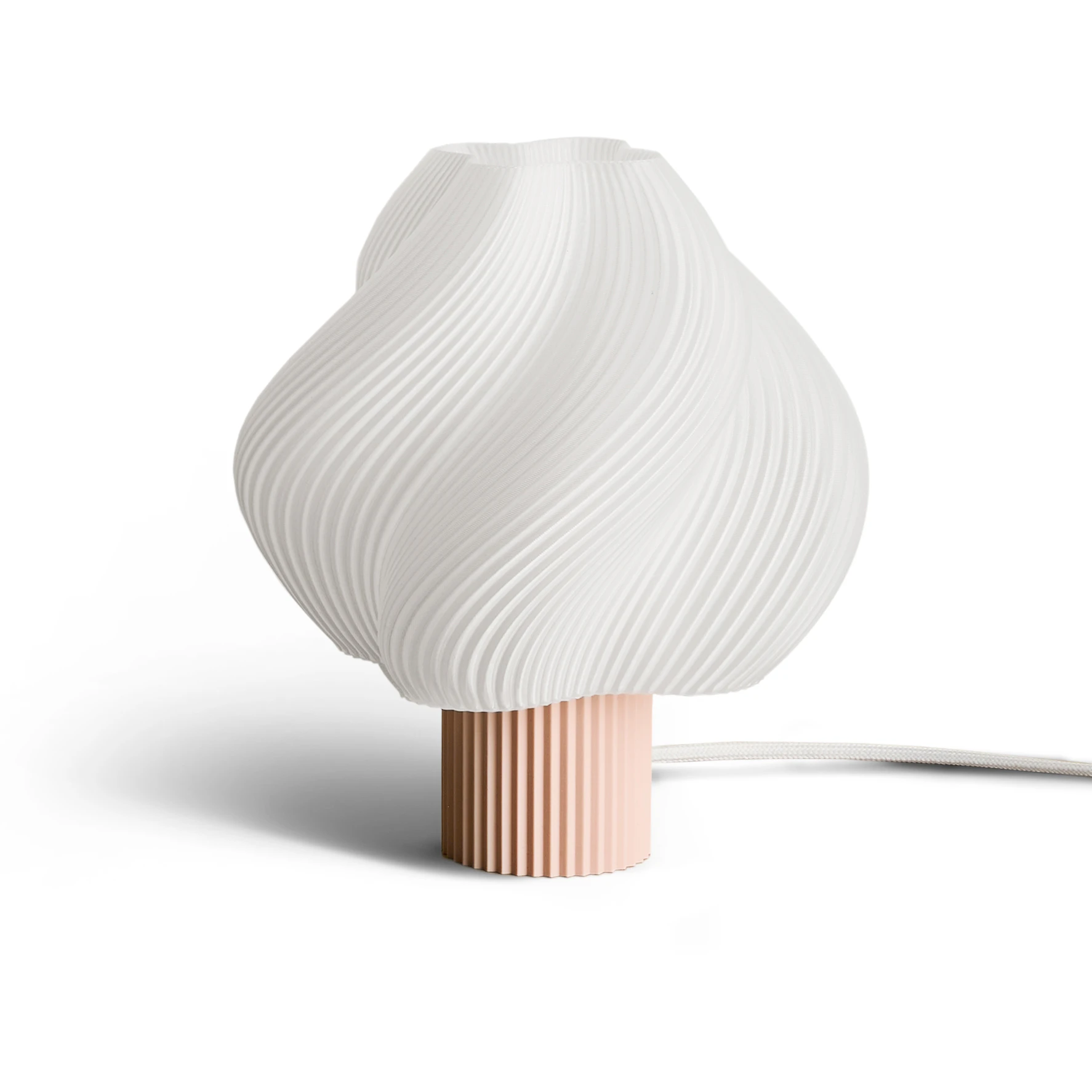 Cr&egrave;me Atelier Soft Serve Bordslampa Regular - Bordslampor &Aring;tervinningsbar Bioplast Wild Strawberry