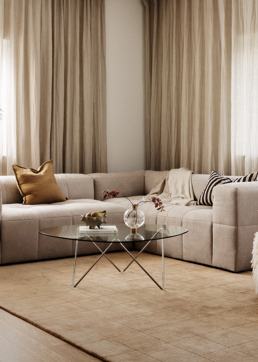 Decotique Mure Fåtölj, steam white från Decotique, bild 5