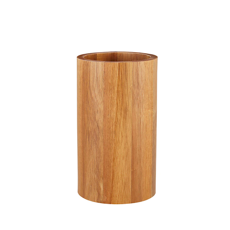 Ria Redskapsställ, Akacia