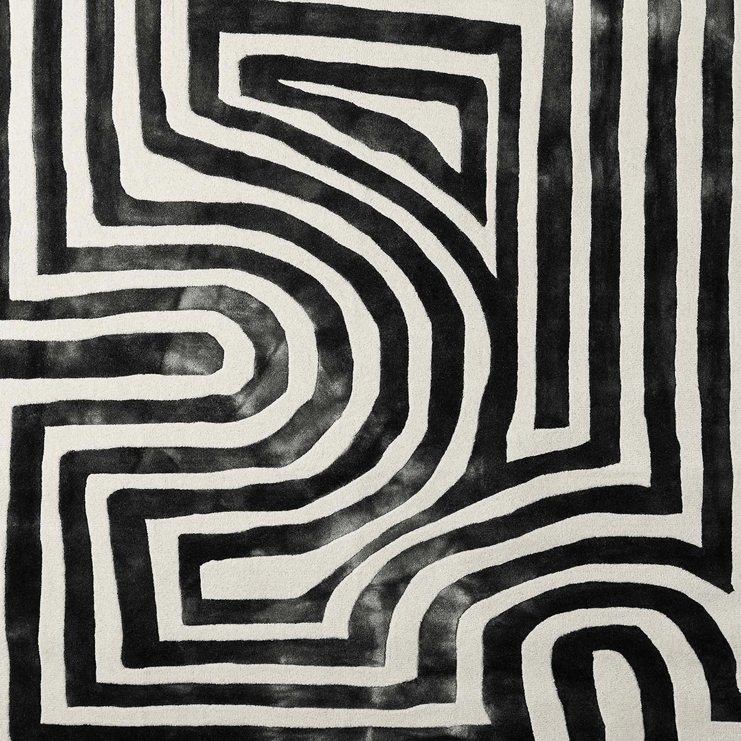 Dusty Deco Psychedelic Labyrinth Rug, charcoal från Dusty Deco, bild 2