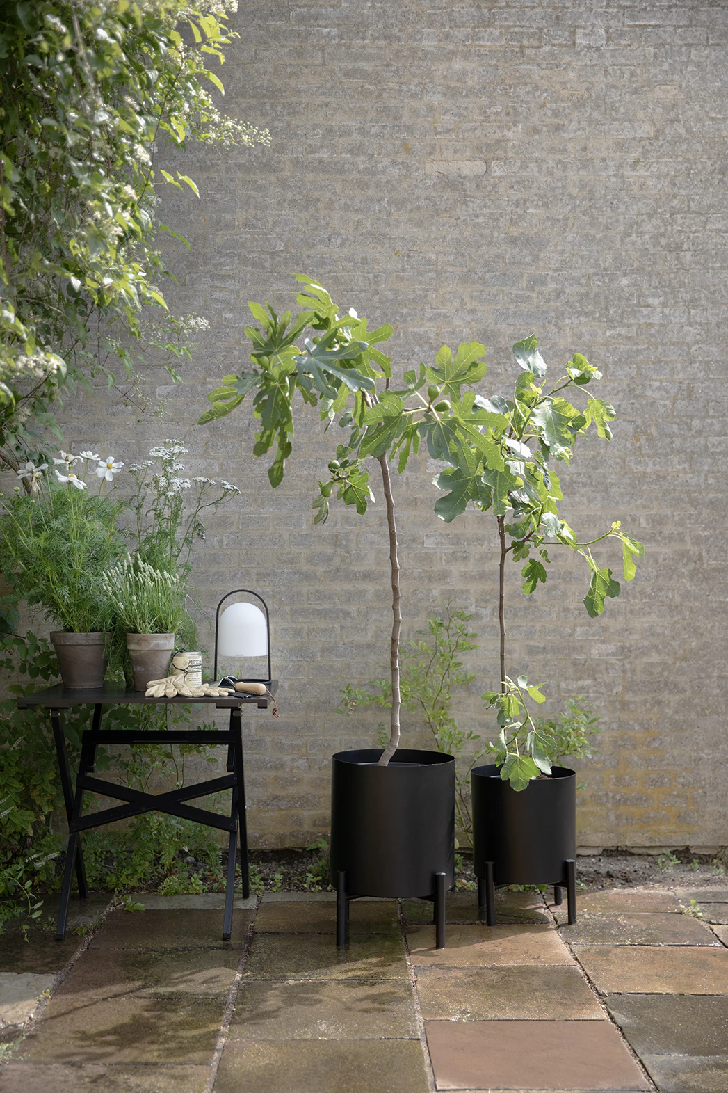 Eva Solo Simply Grow Kruka Ø37 Cm, svart från Eva Solo, bild 3