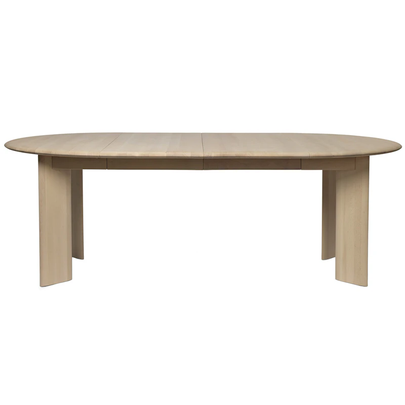 Bevel Extend. x2 Bord Utdragbar design i massiv bok med mjuka, rundade hörn och eleganta, vinklade, breda ben, Två medföljande iläggsskivor Förlängningsbar x2, White Oiled Beech