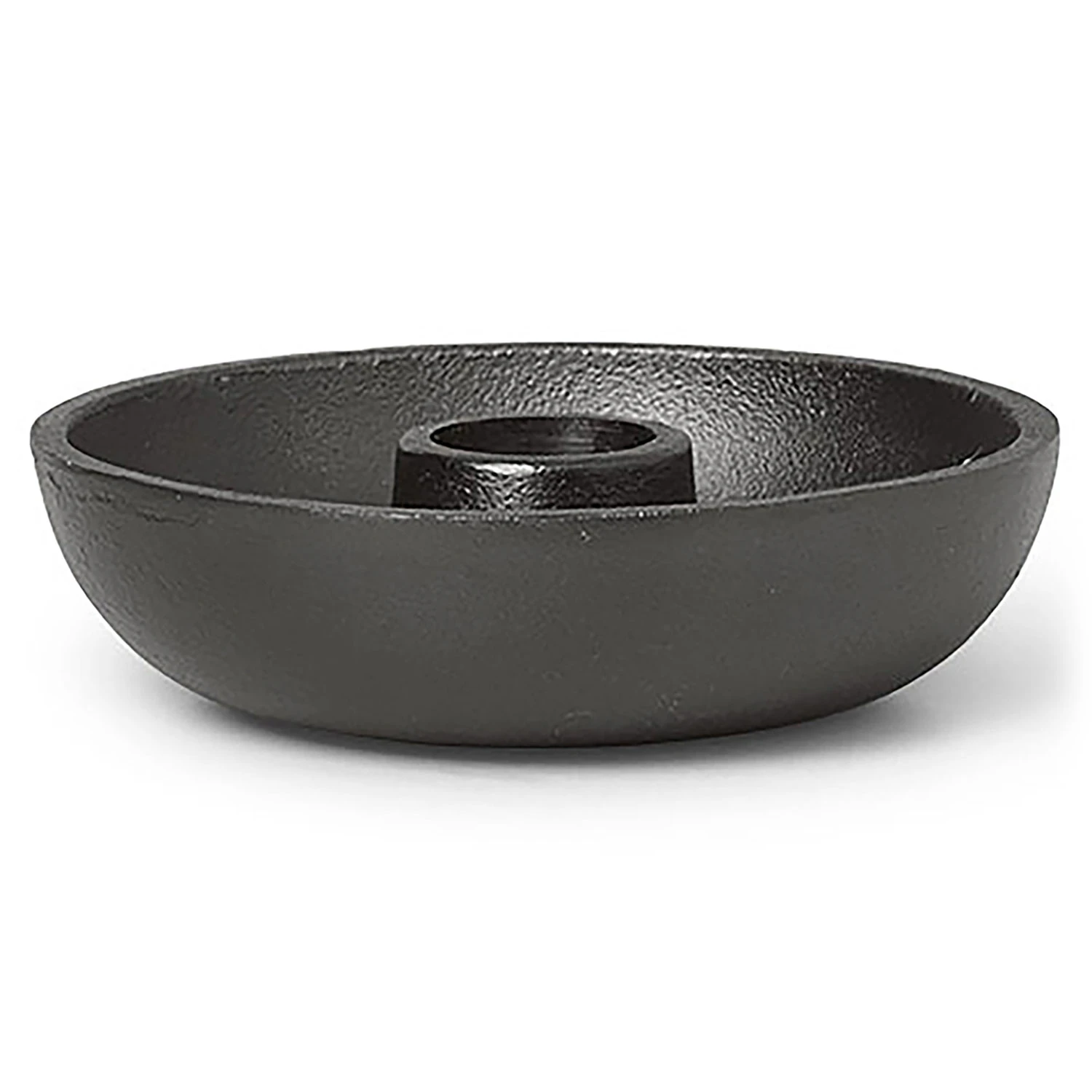 Ferm Living Bowl Single Ljusstake &Oslash;10 Cm Svart Aluminium - Ljusstakar Gjuten Aluminium M&auml;ssing