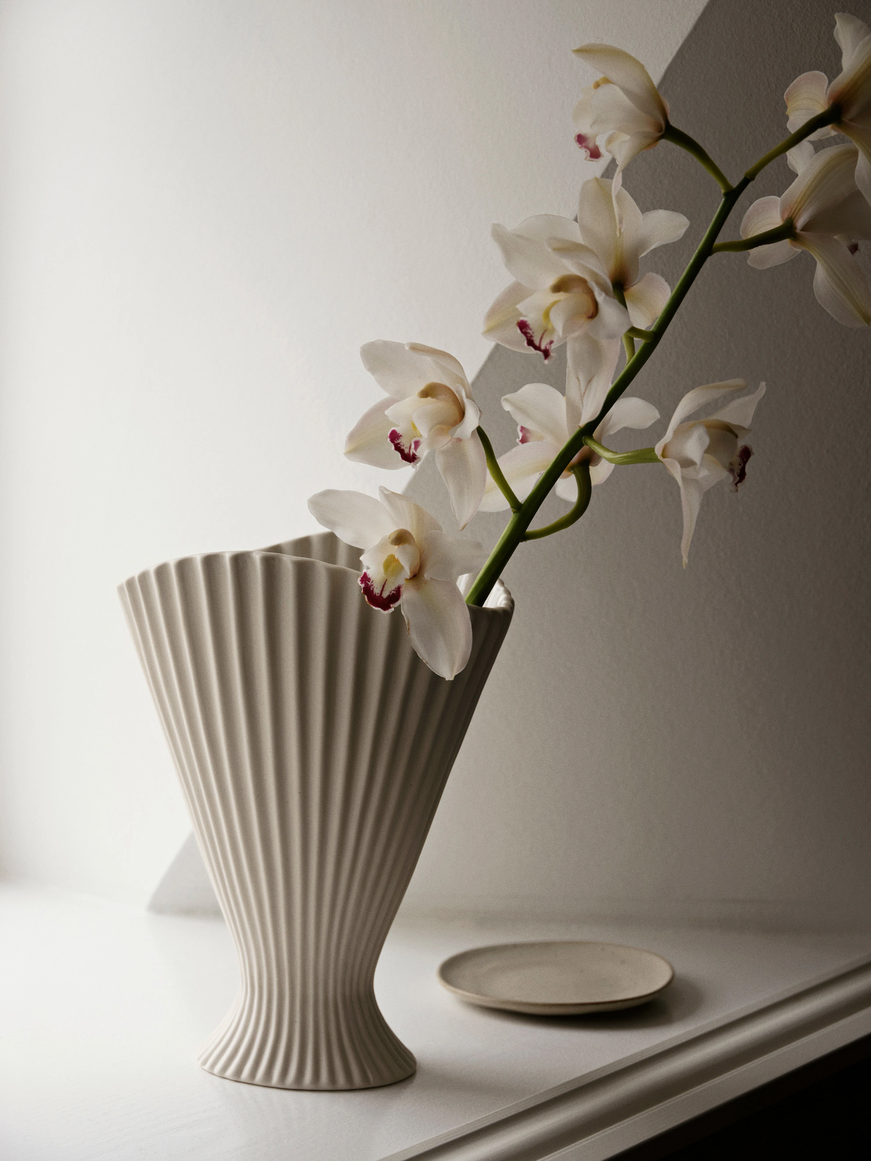 Ferm Living Fountain Vas, off-white från Ferm Living, bild 3
