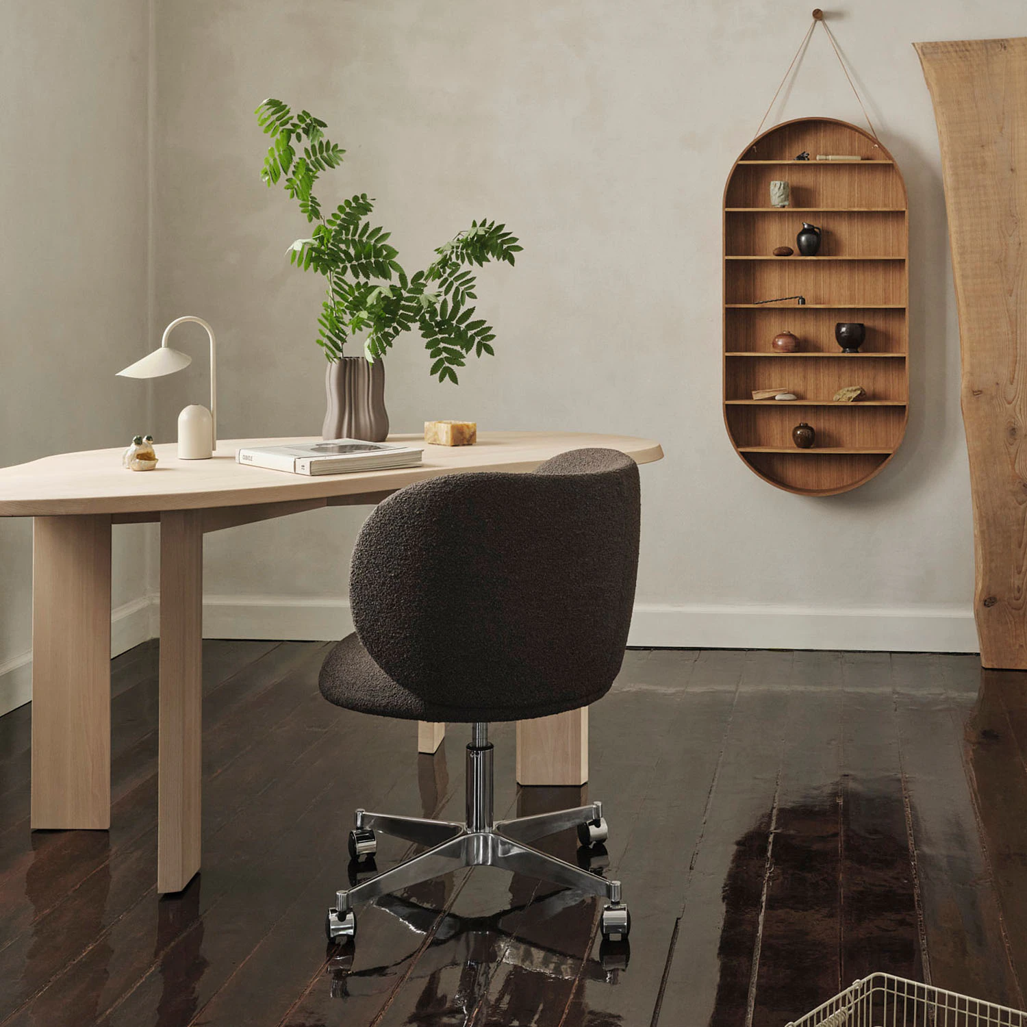 Ferm Living Oval Dorm Hylla 110 x 54 Cm Oiled Oak, oljad ek från Ferm Living, bild 2