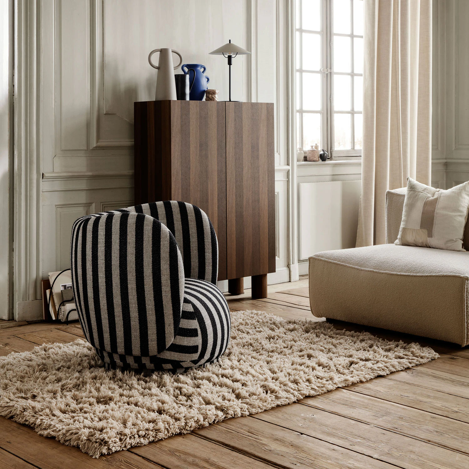 Ferm Living Rico Loungefåtölj Louisiana Sand /, svart från Ferm Living, bild 4