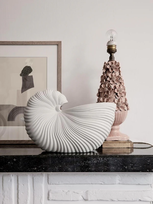 Ferm Living Shell Vas, off-white från Ferm Living, bild 2