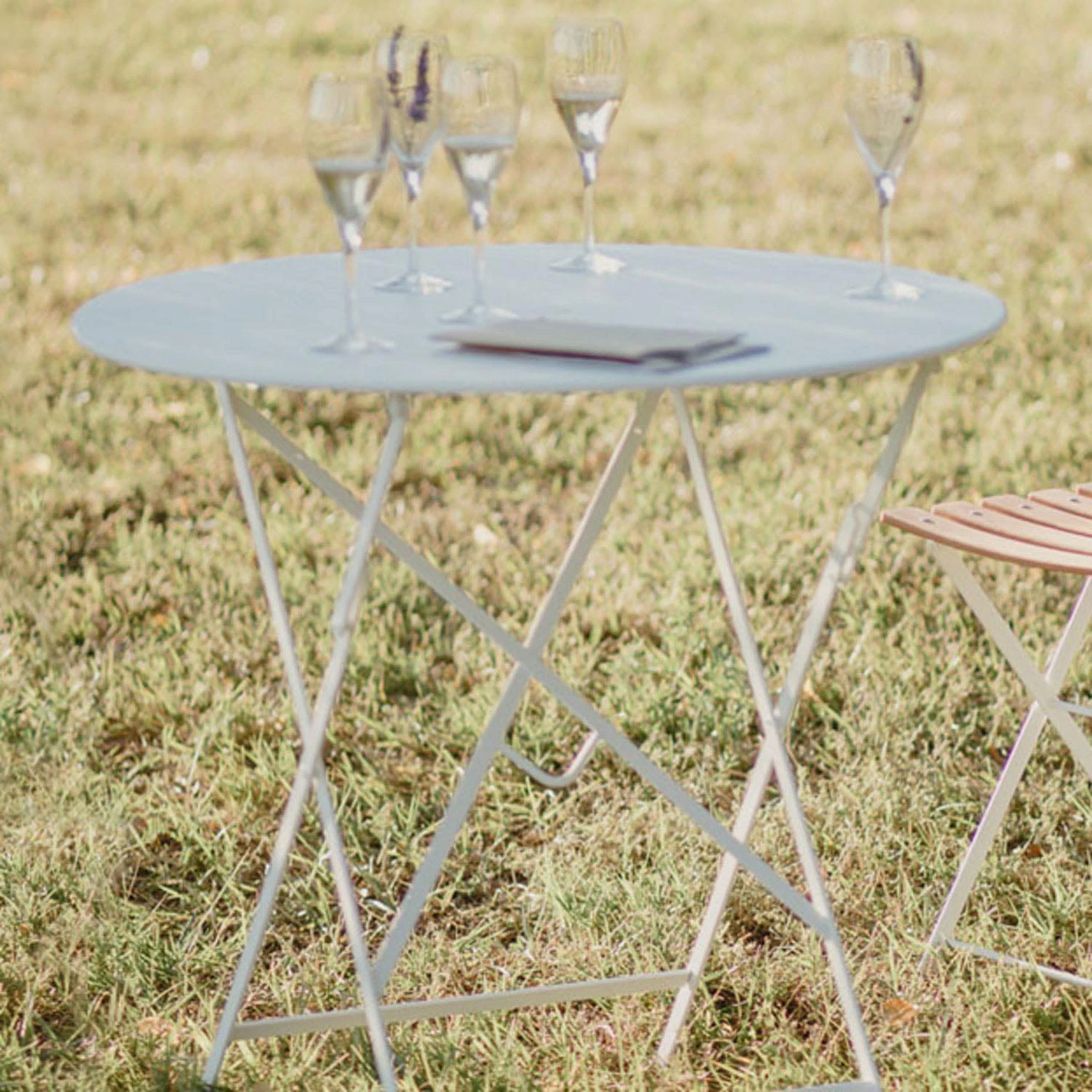 Fermob Bistro Bord Ø77 Cm, brun från Fermob, bild 2