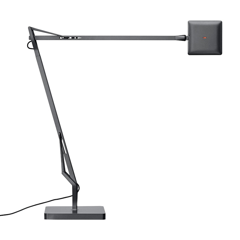 Kelvin Edge Bordslampa, Titan