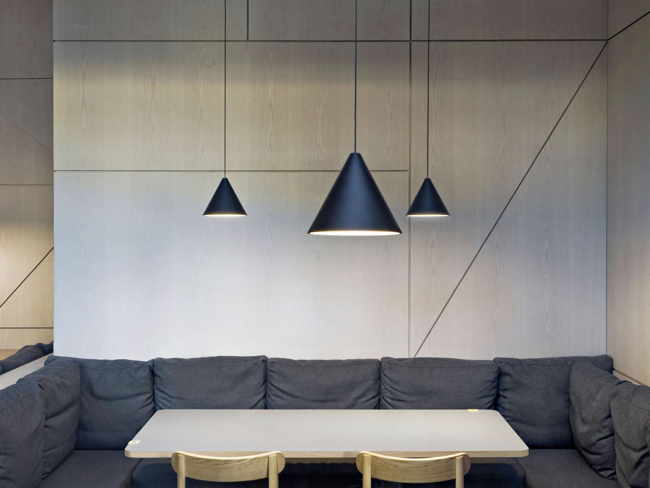Flos String Light Cone Pendel 12m Dimbar Med Casambi, svart från Flos, bild 2