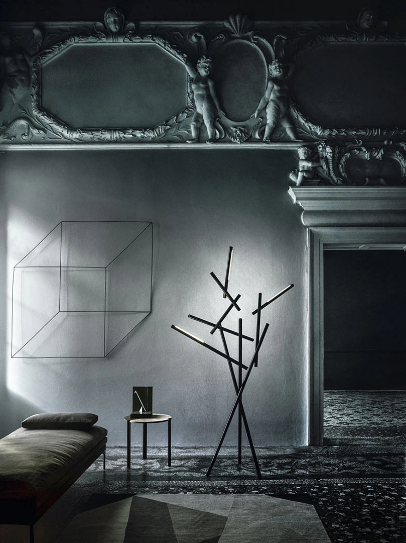 Foscarini Tuareg Golvlampa Krom/, svart från Foscarini, bild 4