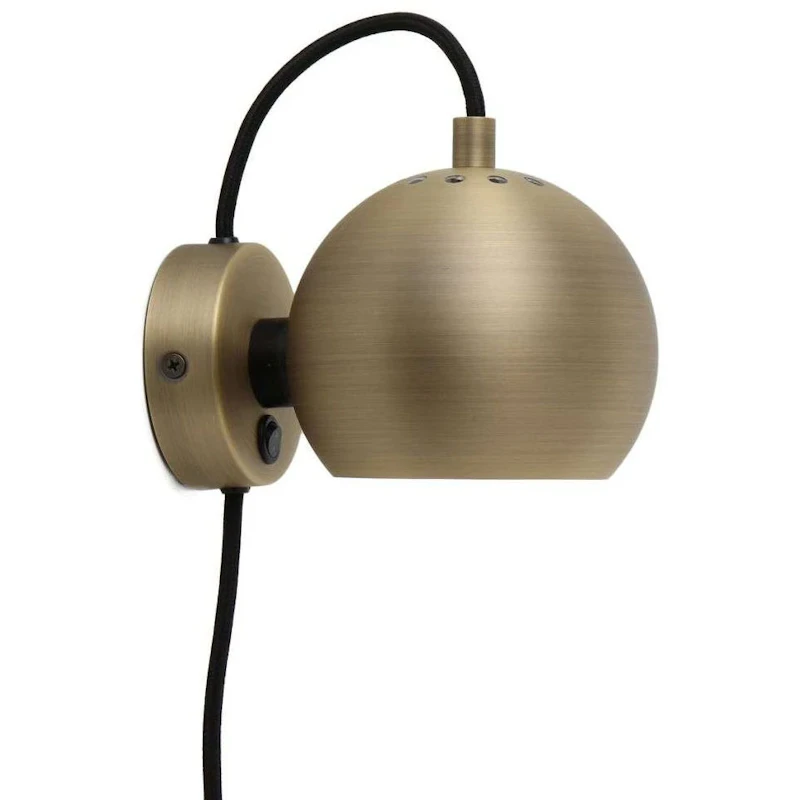 Ball Magnet Vägglampa, Matt Antique Brass