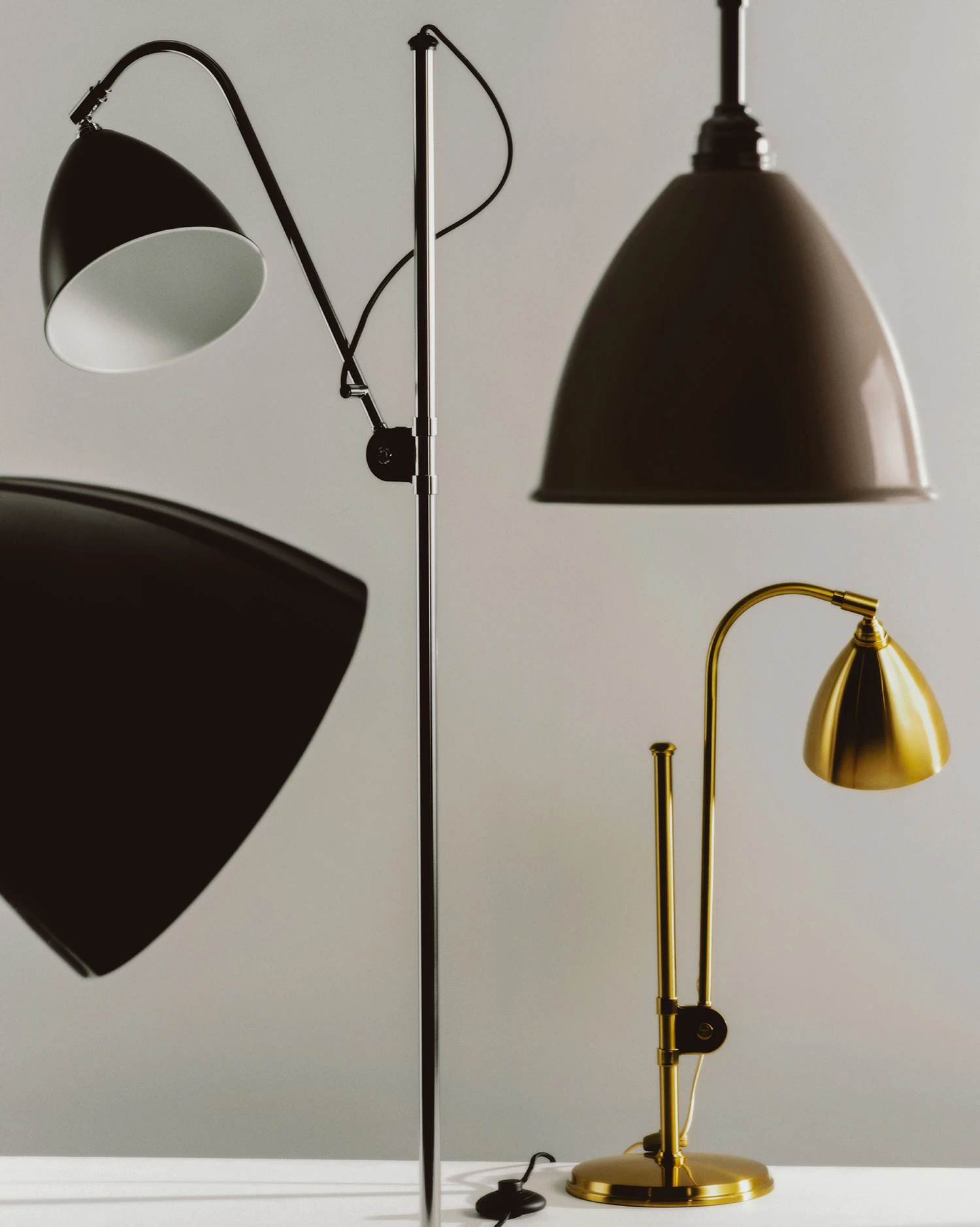 Gubi Bestlite Bl3 M Golvlampa, svart från Gubi, bild 2