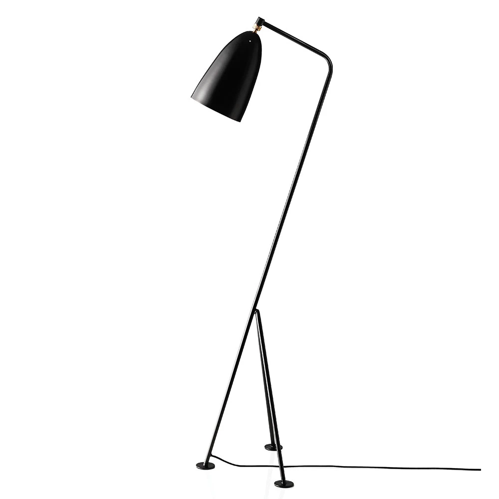 Gubi Gr&auml;shoppa Golvlampa Jet Black - Golvlampor St&aring;l Jet-Black