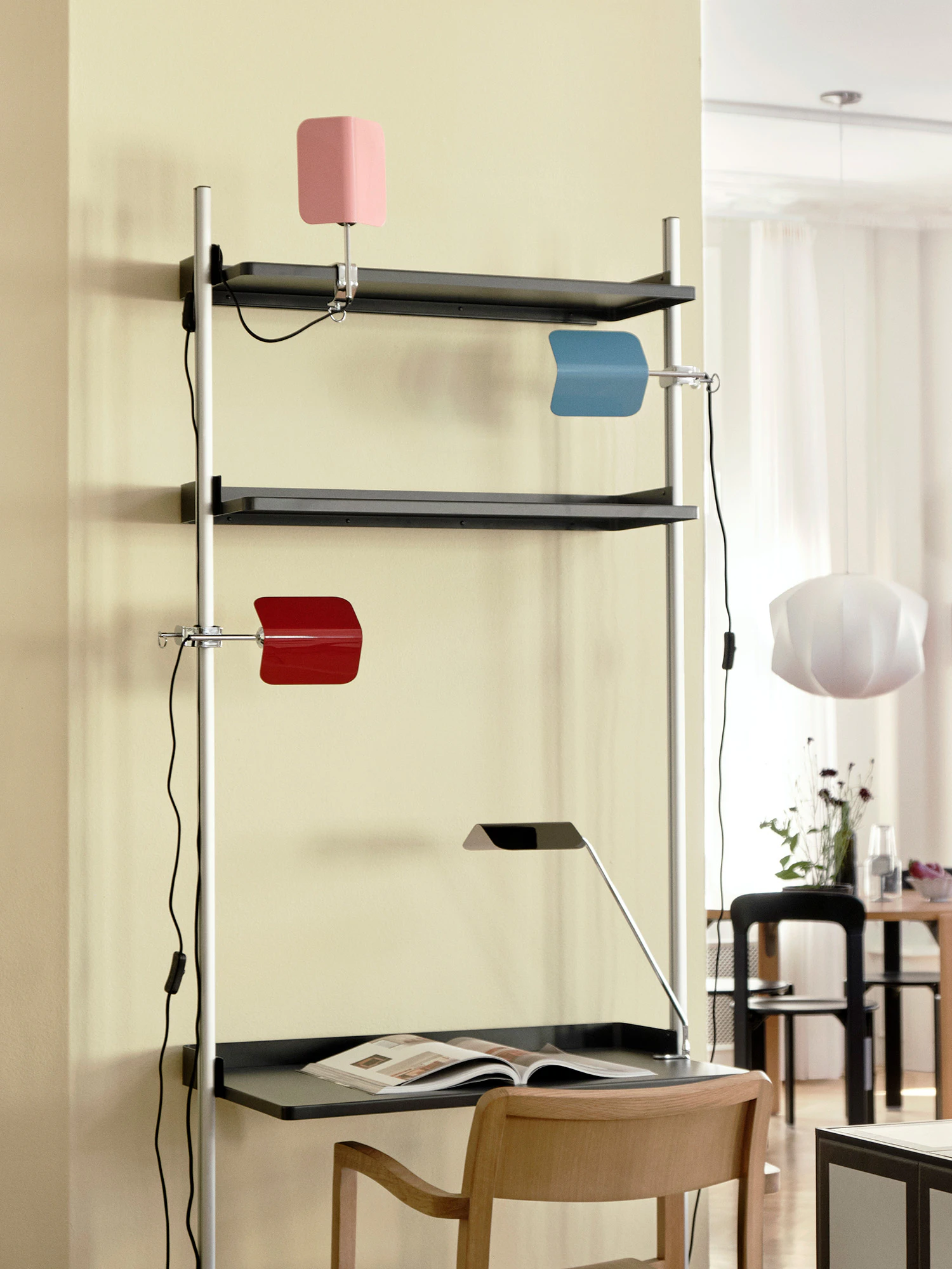 Hay Apex Klämlampa, maroon red från HAY, bild 2