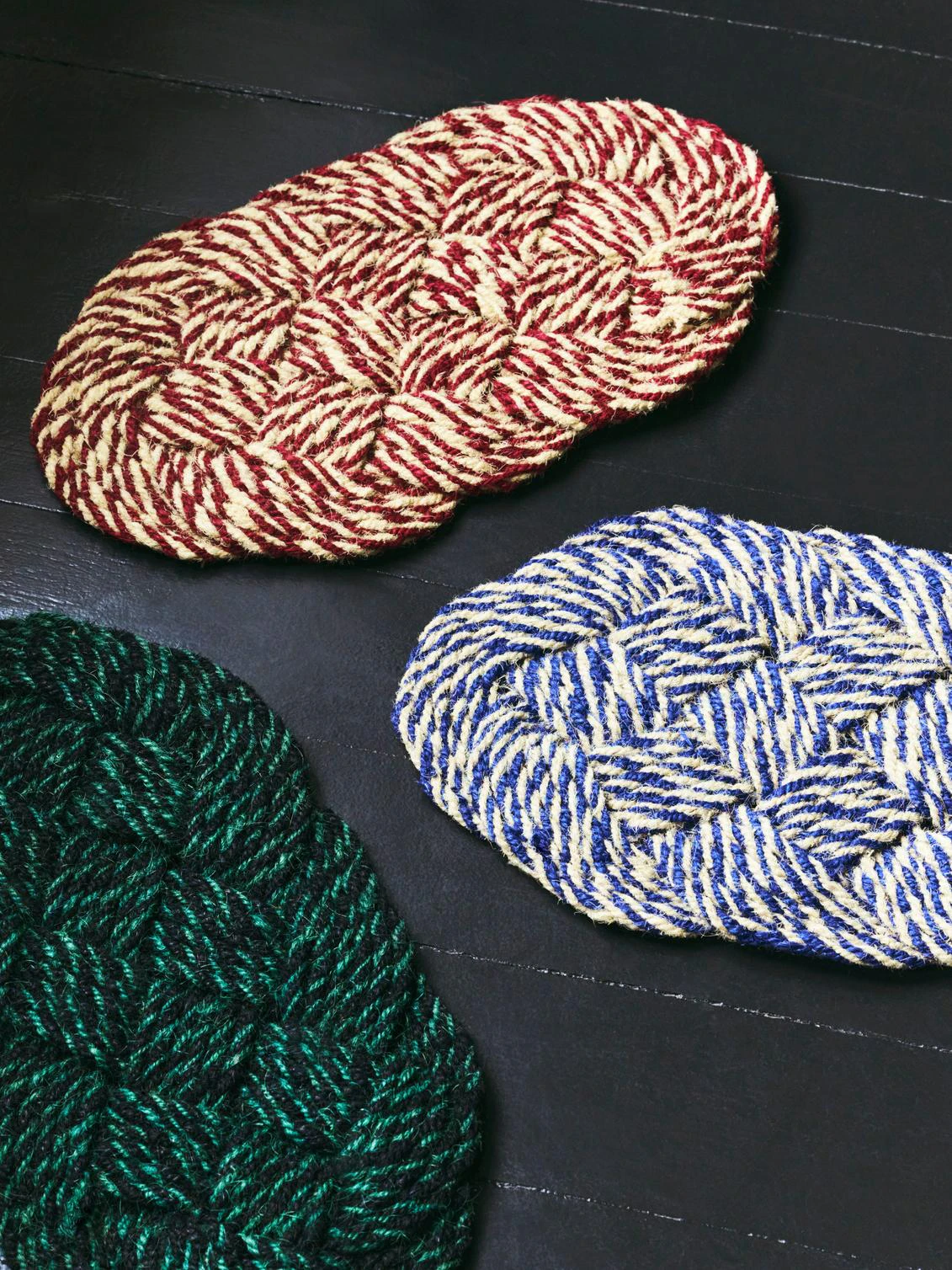 Hay Coco Dörrmatta Swirl 40x80 Cm, blå från HAY, bild 2