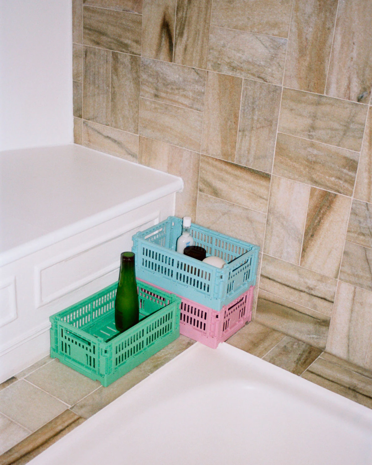 Hay Colour Crate Förvaringslåda, dark mint från HAY, bild 4