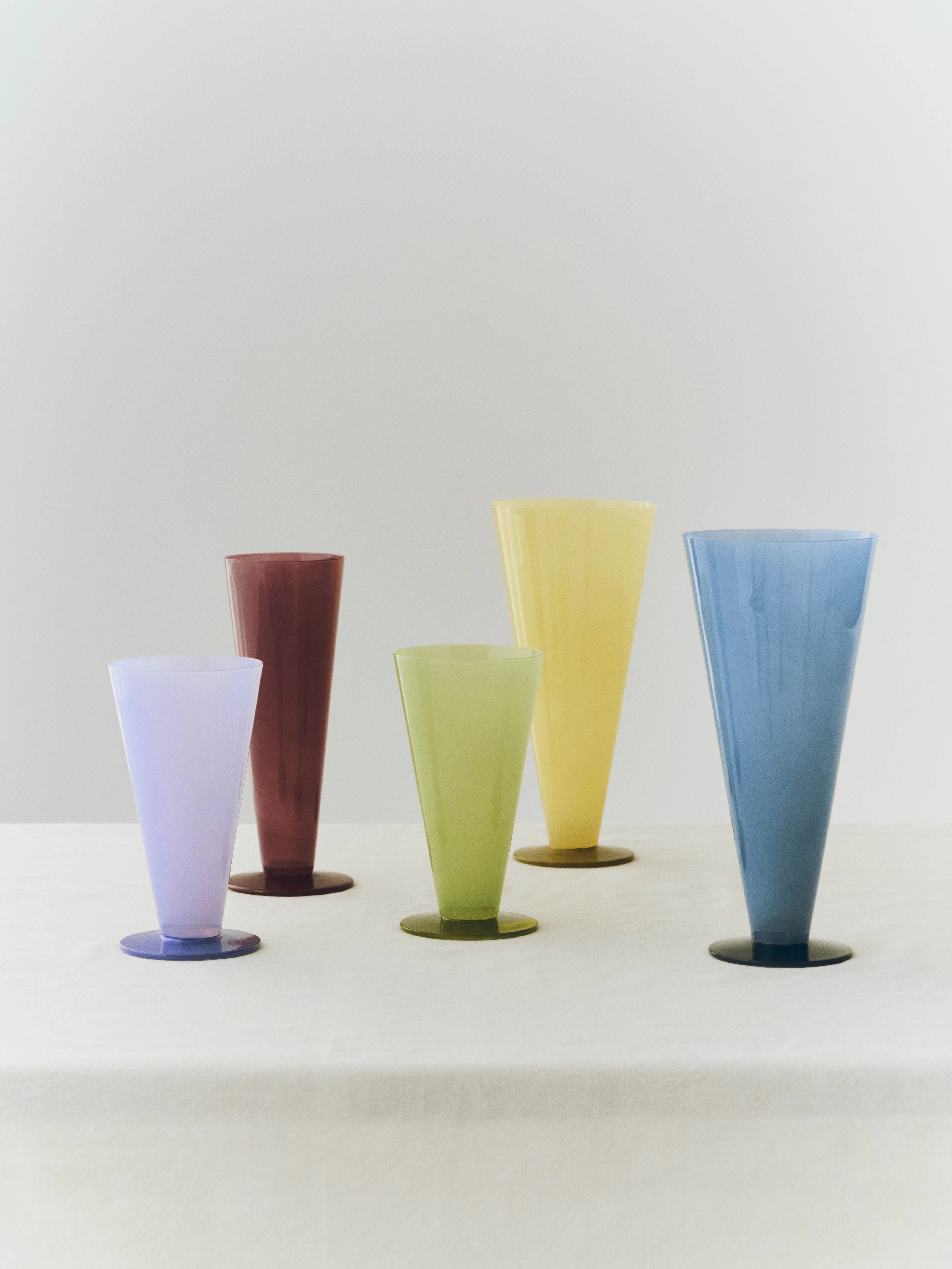 Hay Conical Vase, ljusgrön från HAY, bild 2