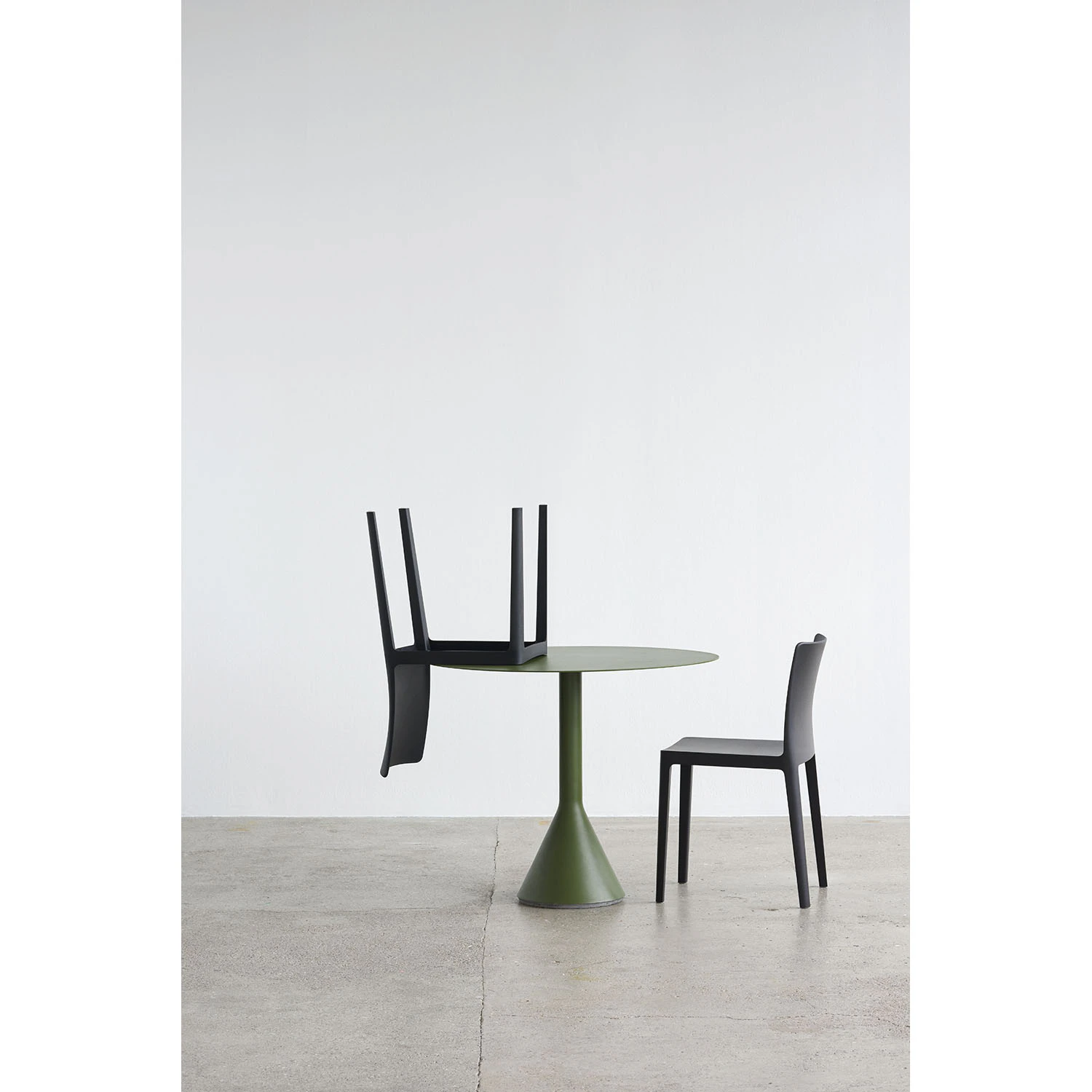 Hay Élémentaire Stol Anthracite, antracit från HAY, bild 6