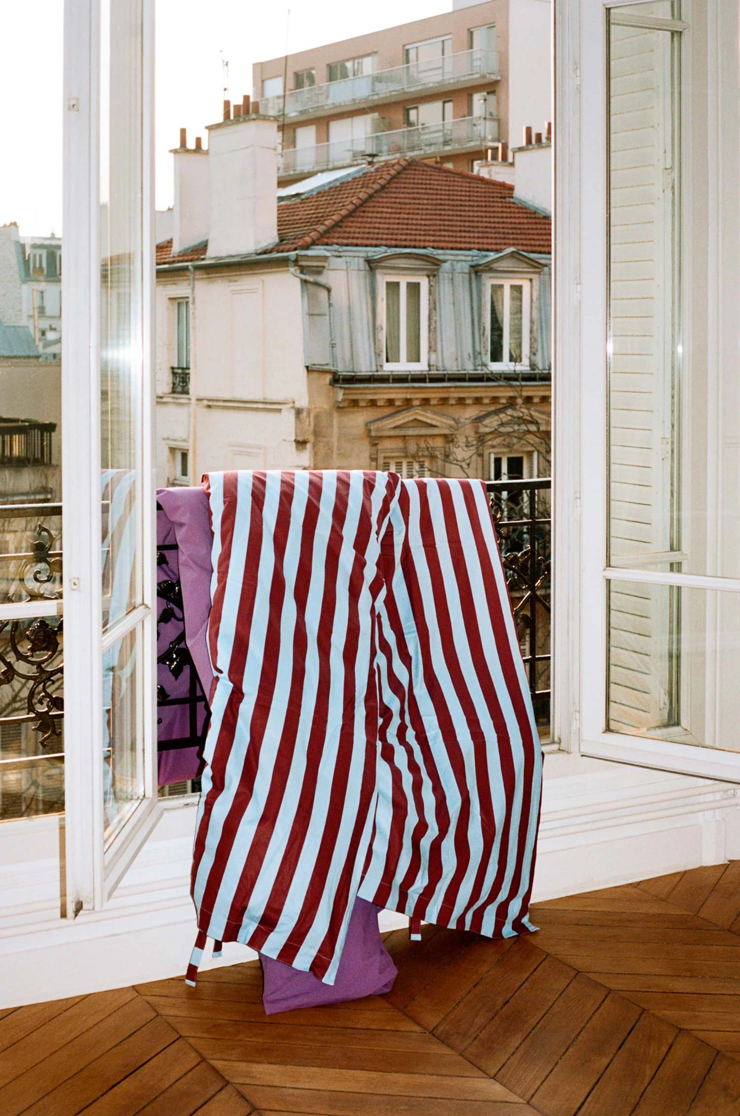 Hay Été Påslakan, bordeaux från HAY, bild 3