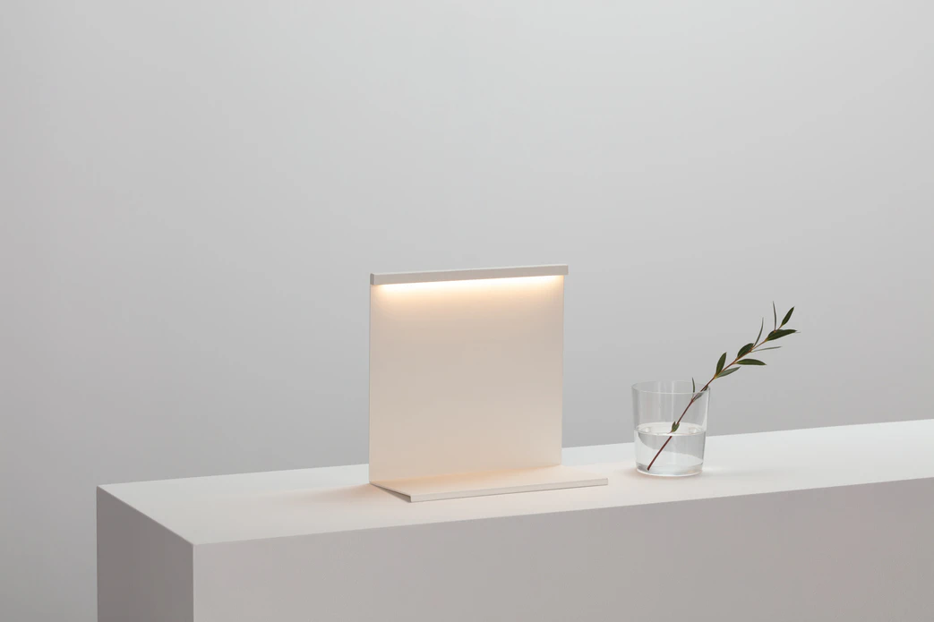 Hay Lbm Bordslampa Cream White, gräddvit från HAY, bild 4