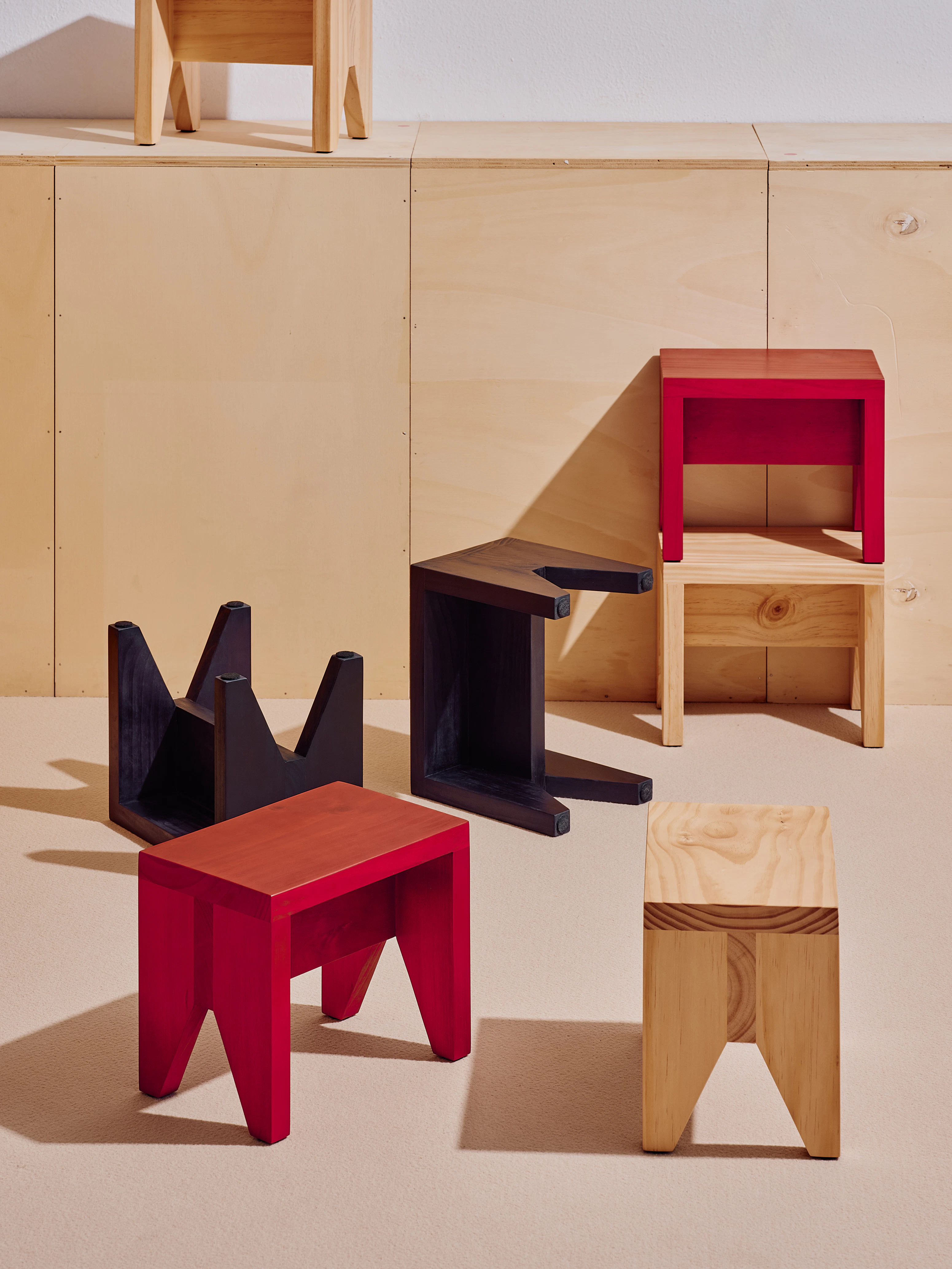 Hay Manolito Stool Short, svart från HAY, bild 6