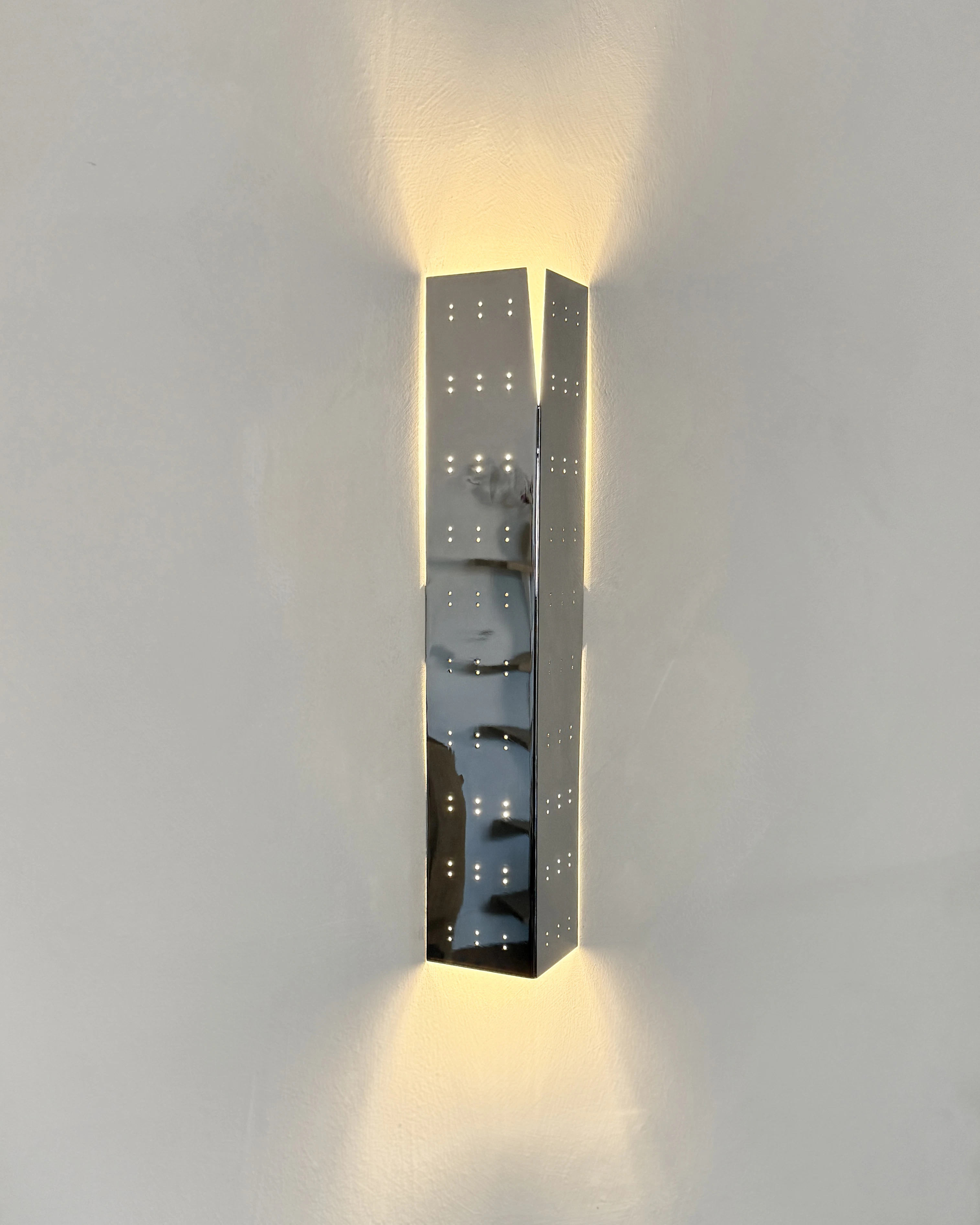 Hein Studio May Vägglampa, stål från Hein Studio, bild 4