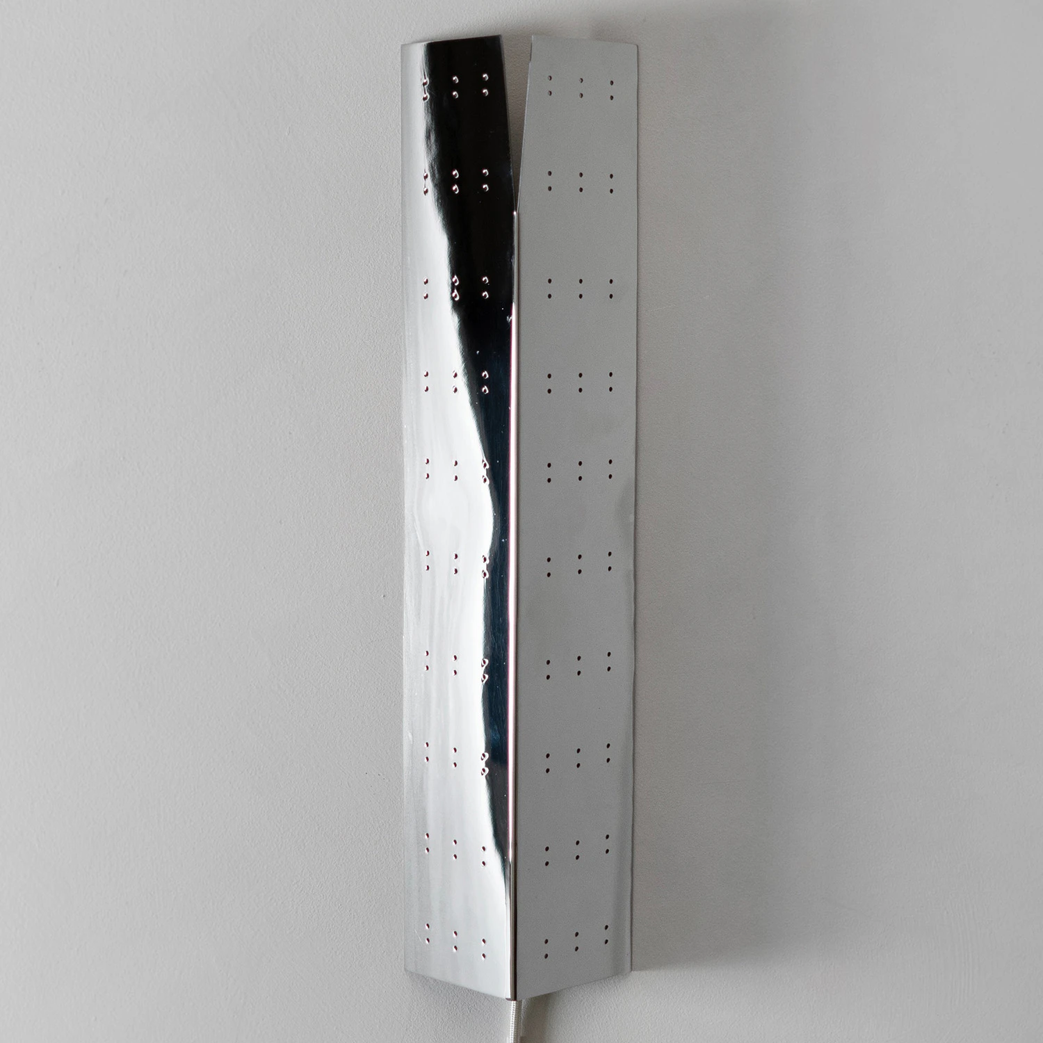 Hein Studio May Vägglampa, stål från Hein Studio, bild 3