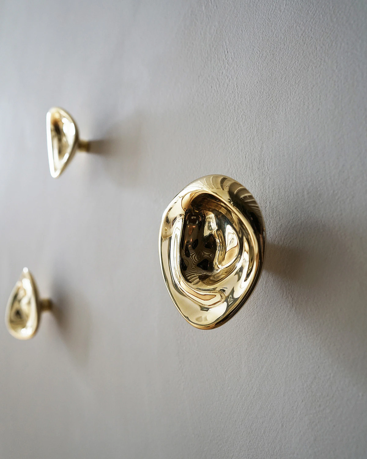 Hein Studio Ripple Knob Väggkrok 8 Cm, guld från Hein Studio, bild 6