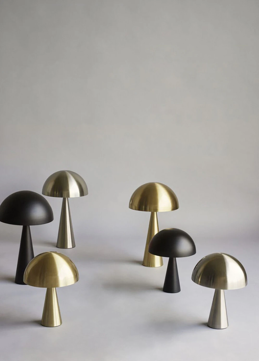 Hübsch Mush Mini Bordslampa, nickel från Hübsch, bild 6