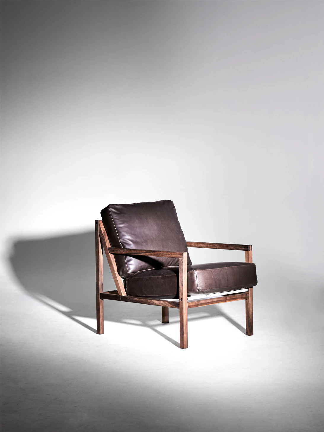 Jonas Ihreborn Seventy Five Wood Fåtölj Valnöt /, brun från Jonas Ihreborn, bild 2