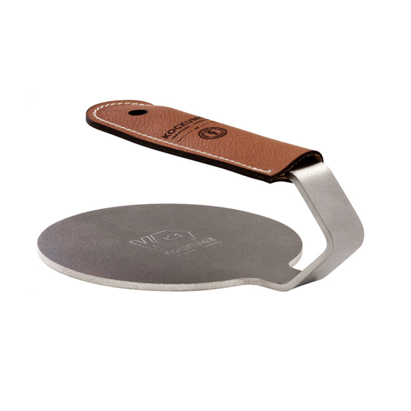 Grillpress Med Handtag I Tärnsjöläder