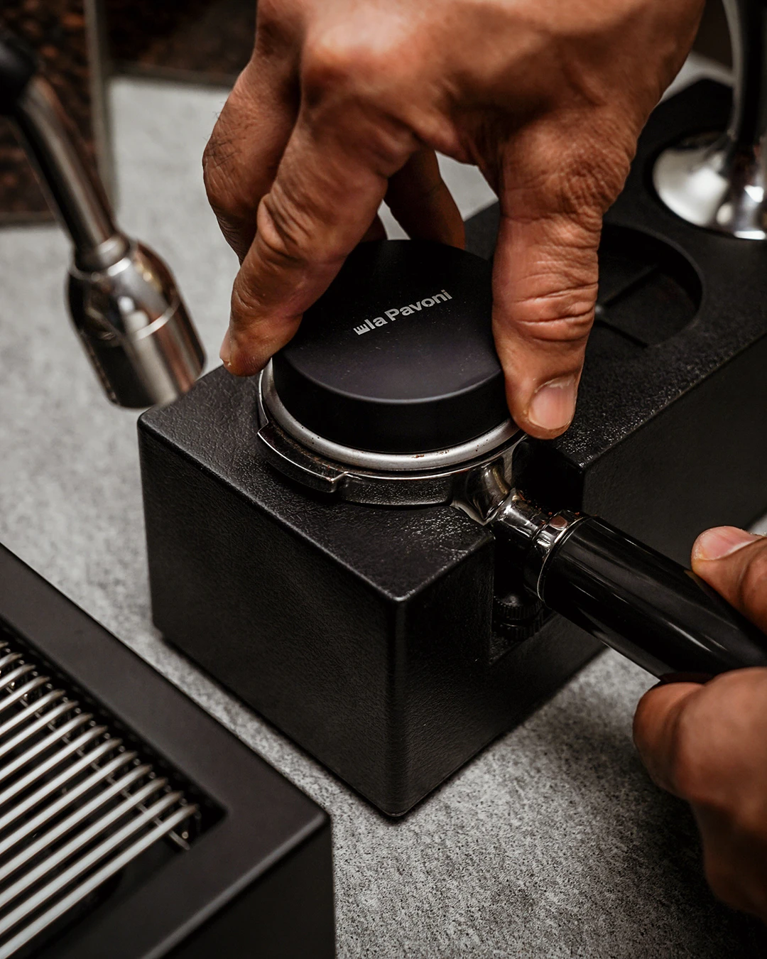 La Pavoni Kaffefördelare Till Semipro Kaffemaskiner, svart från La Pavoni, bild 3