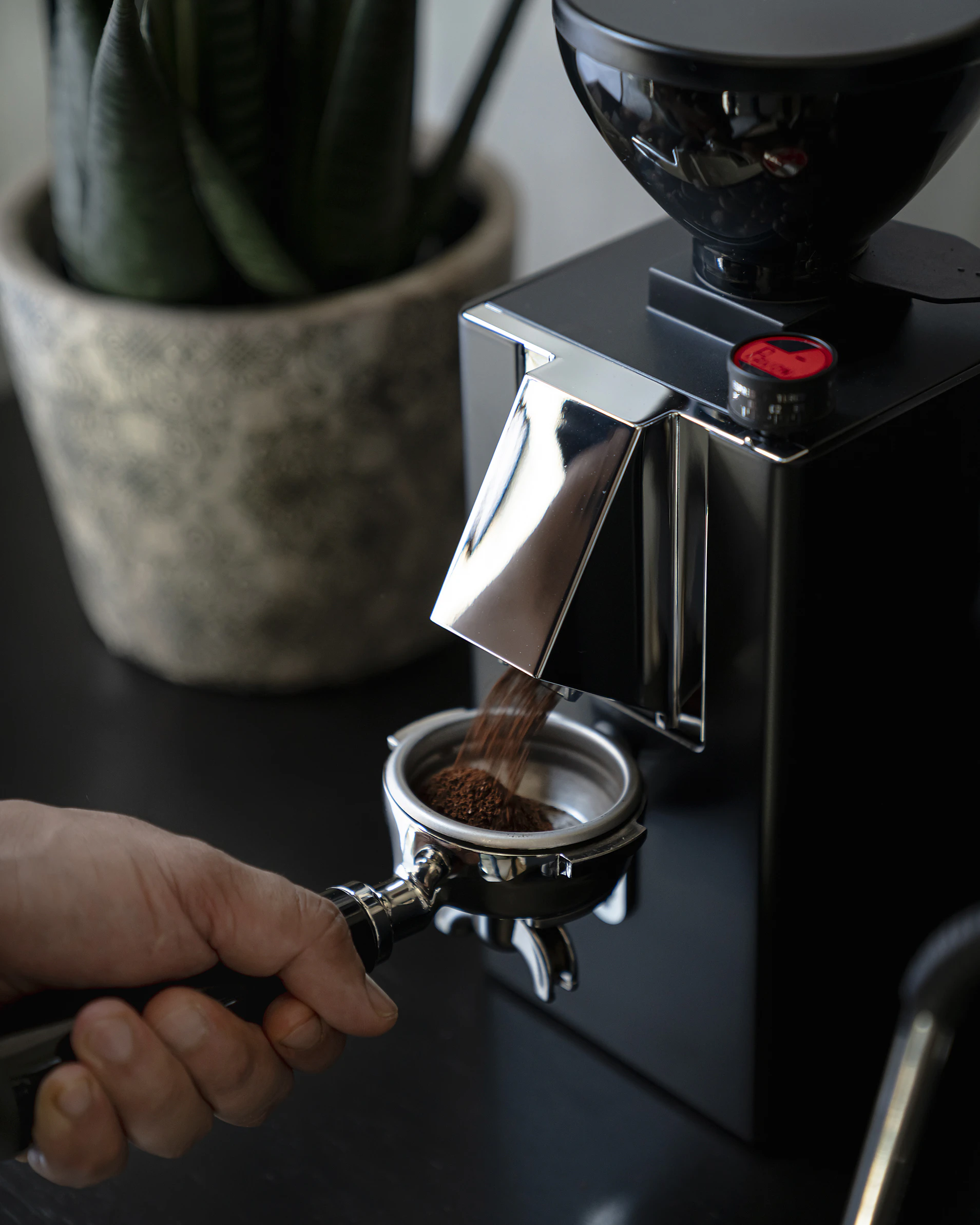 La Pavoni Kube Kaffekvarn, mattsvart från La Pavoni, bild 2