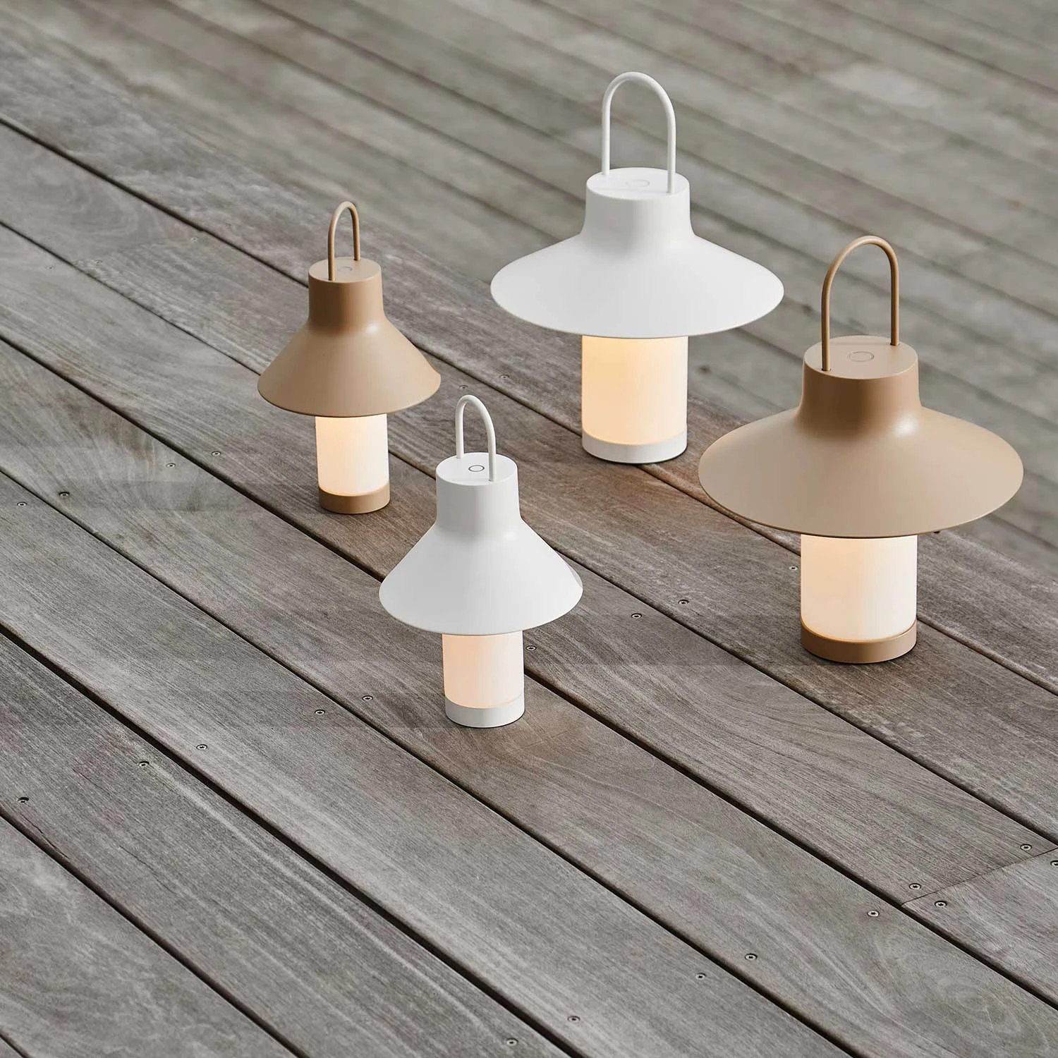 Loom Design Shadow Small Bordslampa, vit från Loom Design, bild 5