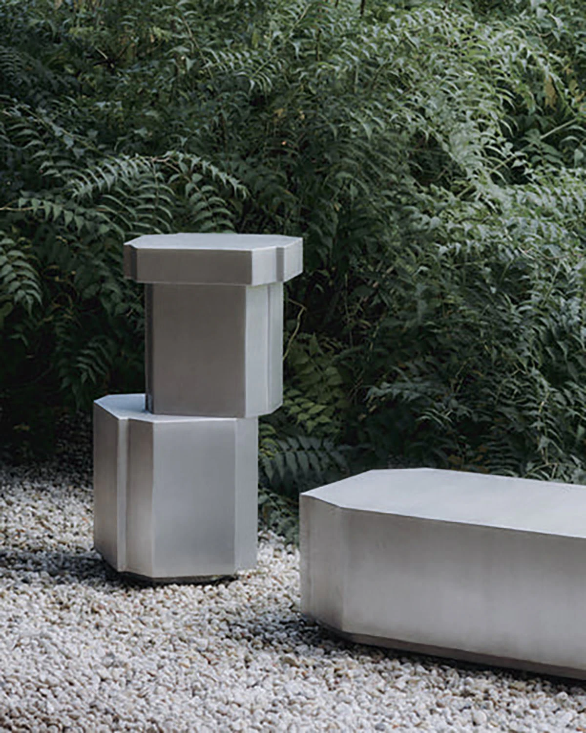 Louise Roe Funki Pall 02 40x46 Cm Aluminium, borstad aluminium från Louise Roe, bild 3