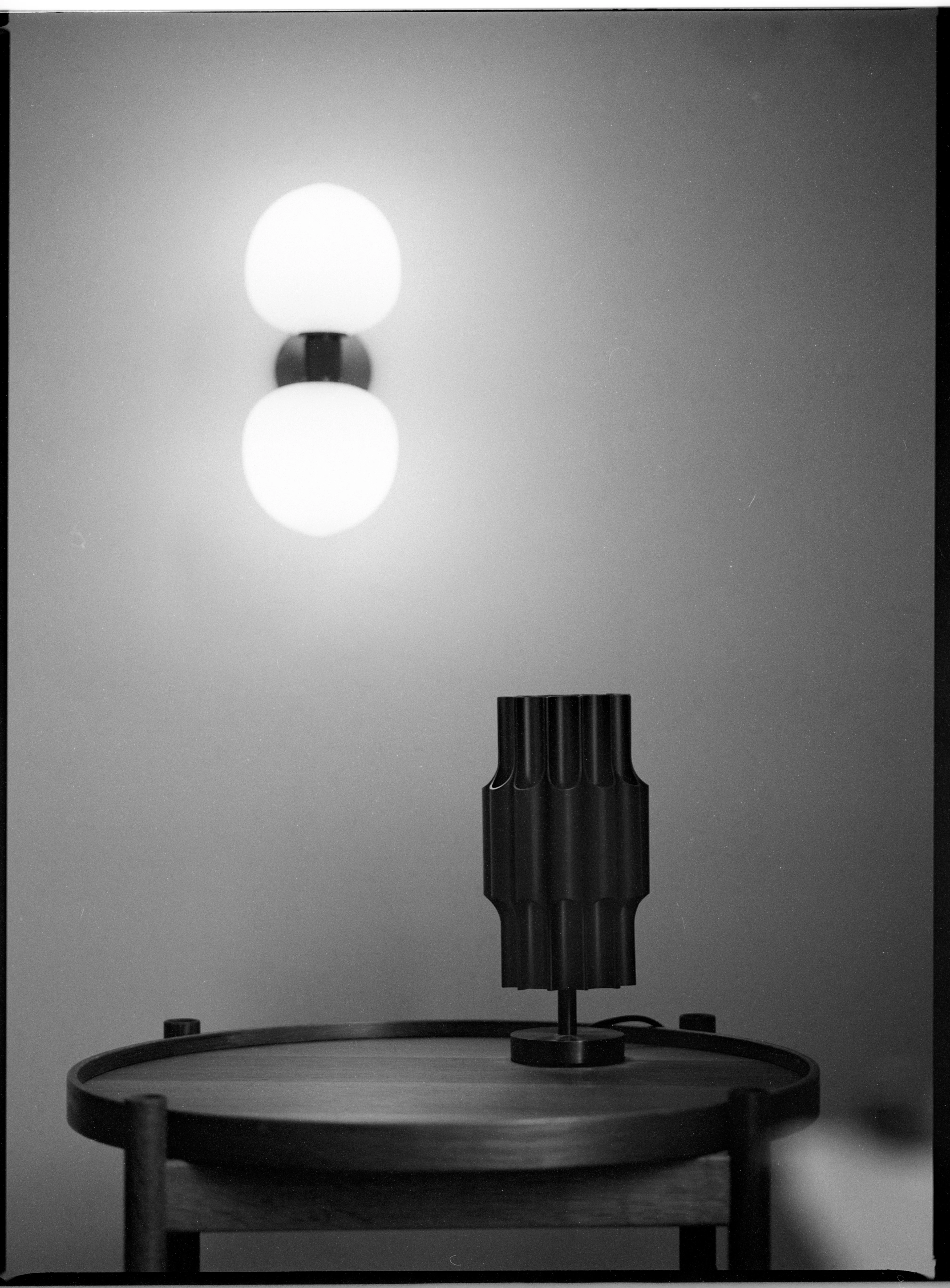Lyfa Pan 120 Bordslampa, brons från LYFA, bild 3