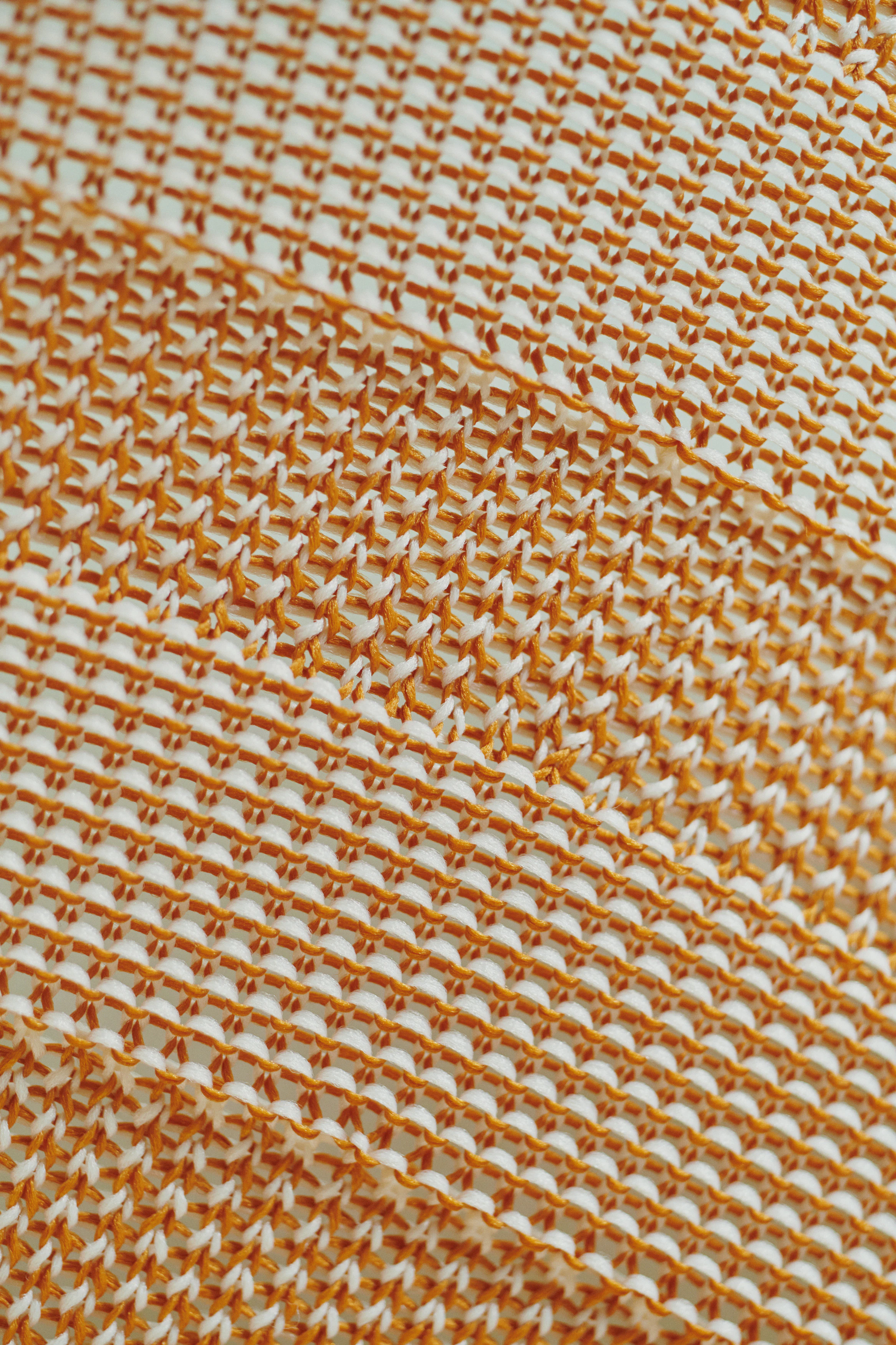 Made By Hand Flying Pendel Ø58 Cm, golden sand från Made By Hand, bild 2